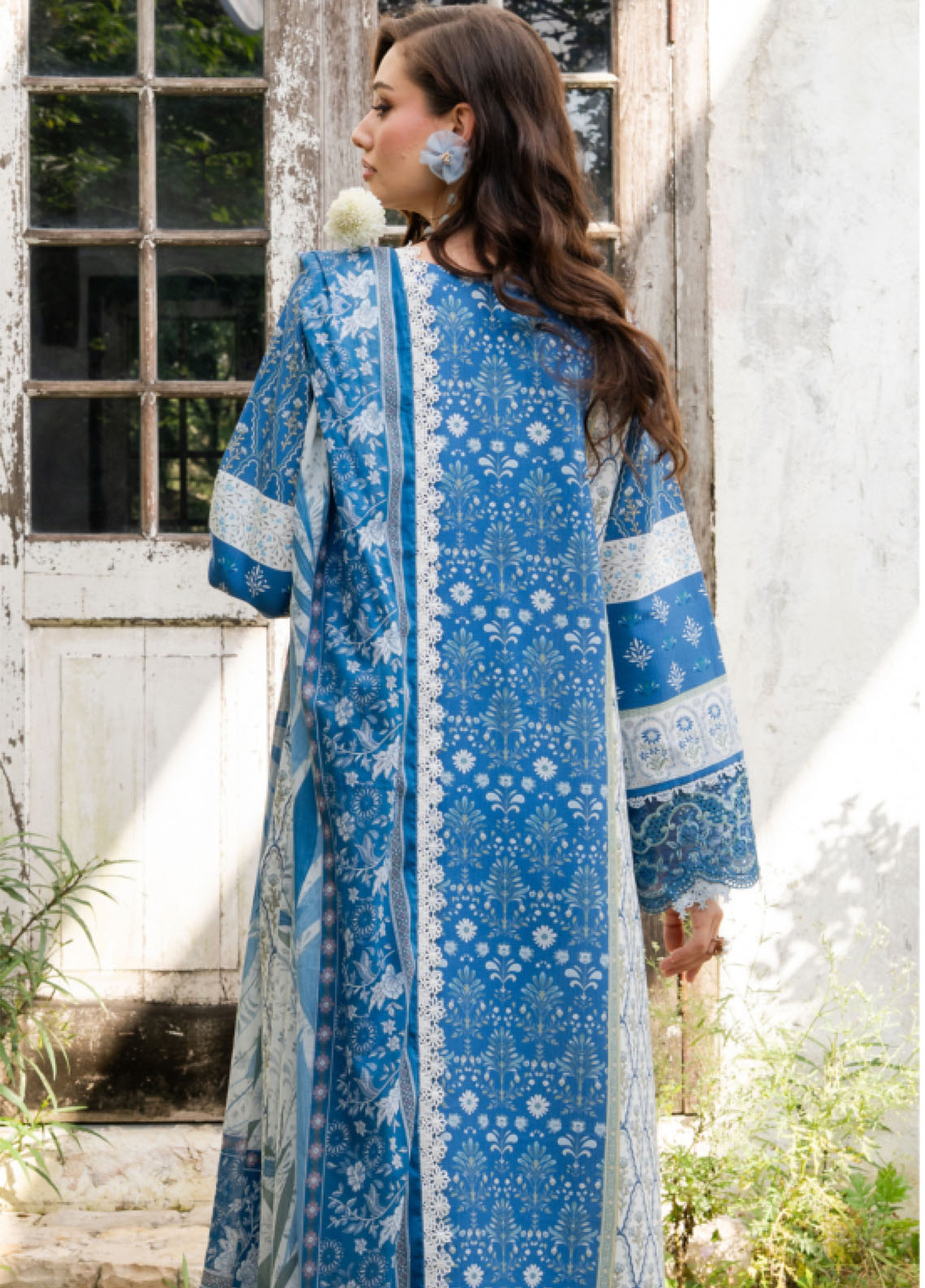 Shezlin By Aabyaan Chikankari Lawn 3 Piece Unstitched Suit ABY26SCE D-AZ-05 EVARA Shezlin By Aabyaan Chikankari Lawn 3 Piece Unstitched Suit ABY26SCE D-AZ-05 EVARA
