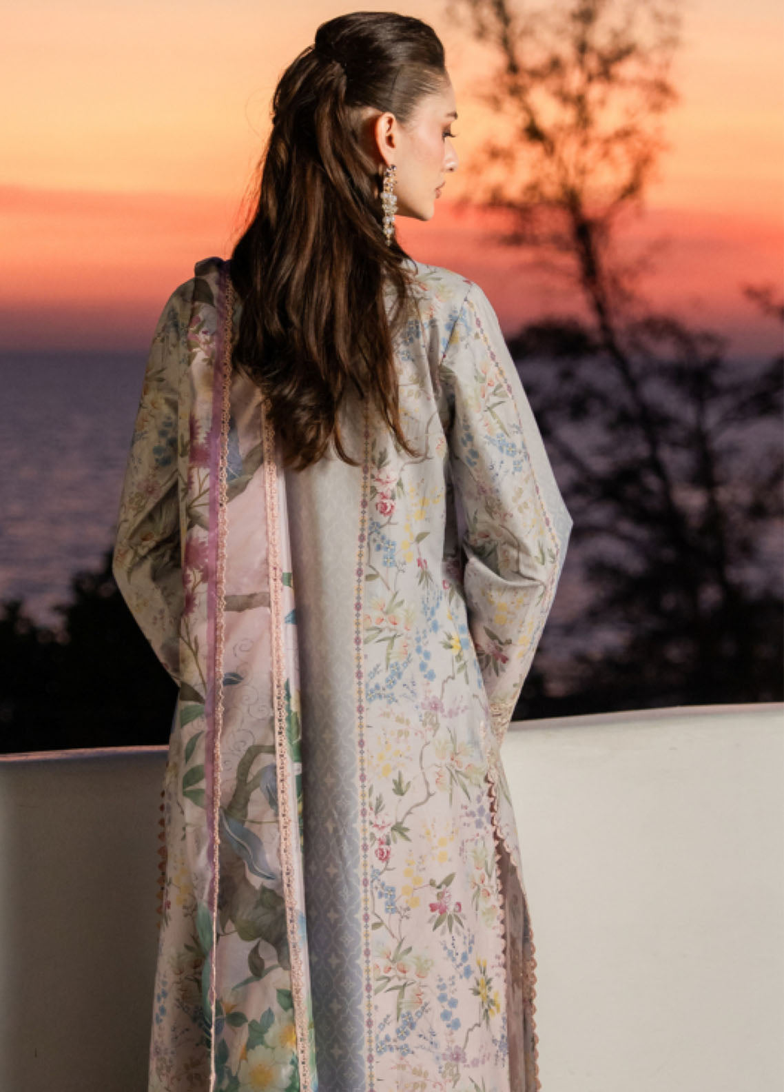 Shezlin By Aabyaan Chikankari Lawn 3 Piece Unstitched Suit ABY26SCE D-AZ-07 RIVANA Shezlin By Aabyaan Chikankari Lawn 3 Piece Unstitched Suit ABY26SCE D-AZ-07 RIVANA