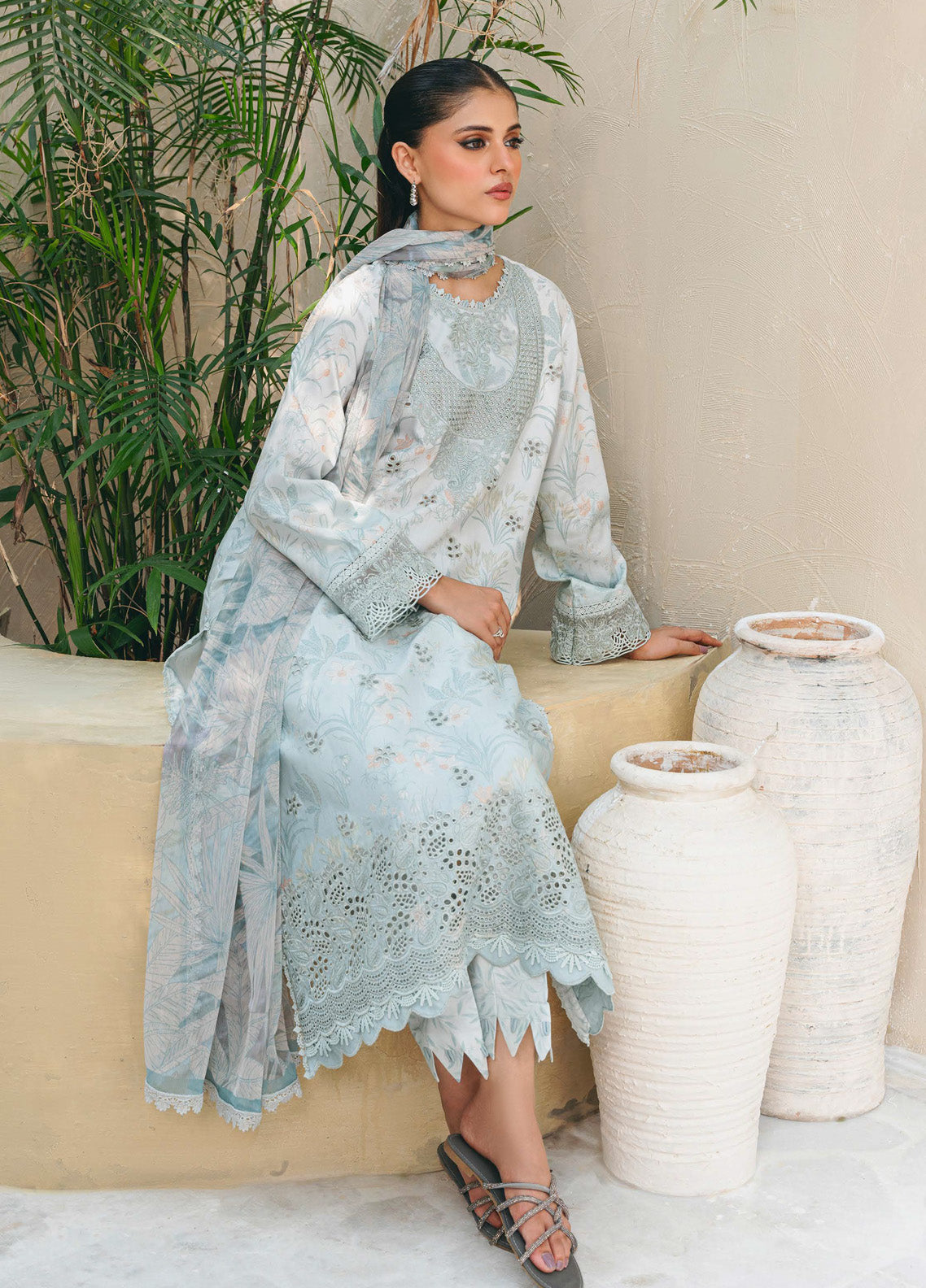 Shezlin By Aabyaan Embroidered Chikankari 3 Piece Unstitched Suit ABY24S D-AF-04 DILARA Shezlin By Aabyaan Embroidered Chikankari 3 Piece Unstitched Suit ABY24S D-AF-04 DILARA