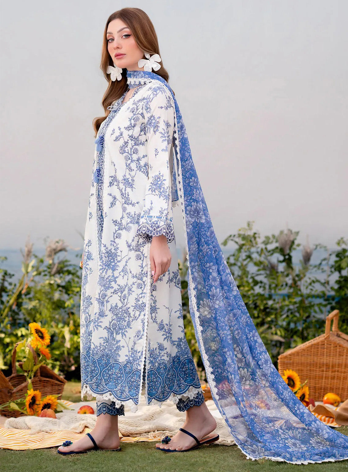 Shezlin By Aabyaan Embroidered Chikankari 3 Piece Unstitched Suit ABY25S D-AR-01 ELYSIA Shezlin By Aabyaan Embroidered Chikankari 3 Piece Unstitched Suit ABY25S D-AR-01 ELYSIA
