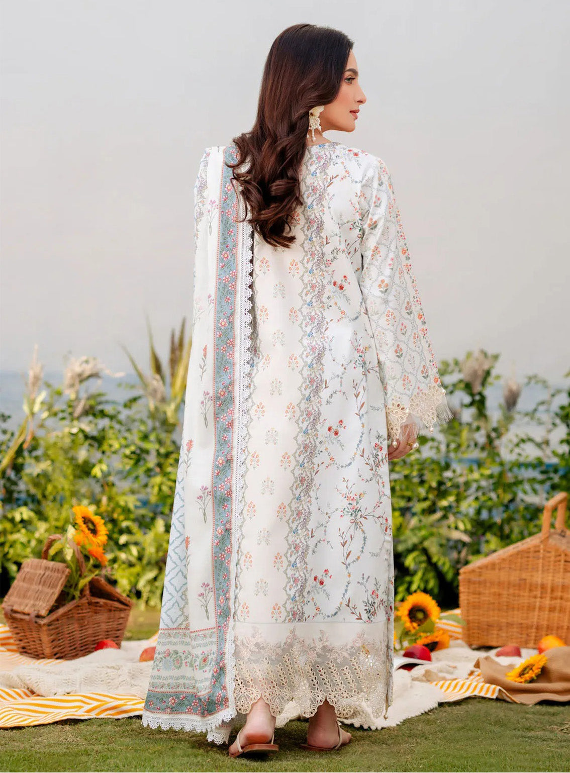 Shezlin By Aabyaan Embroidered Chikankari 3 Piece Unstitched Suit ABY25S D-AR-04 AYSEL Shezlin By Aabyaan Embroidered Chikankari 3 Piece Unstitched Suit ABY25S D-AR-04 AYSEL