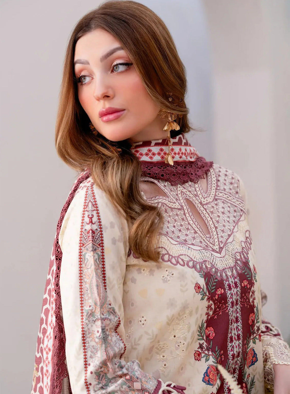 Shezlin By Aabyaan Embroidered Chikankari 3 Piece Unstitched Suit ABY25S D-AR-06 ASENA Shezlin By Aabyaan Embroidered Chikankari 3 Piece Unstitched Suit ABY25S D-AR-06 ASENA
