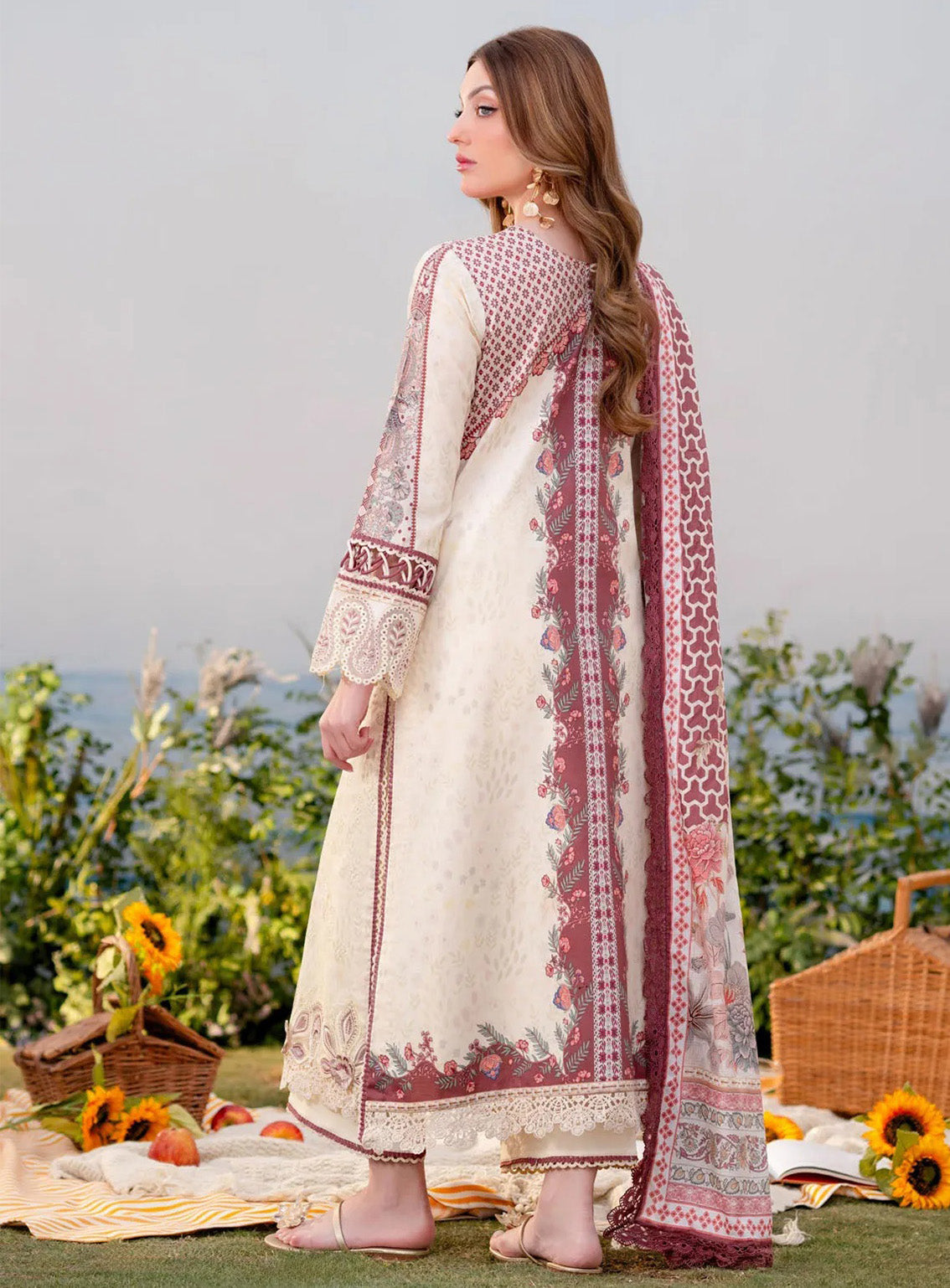 Shezlin By Aabyaan Embroidered Chikankari 3 Piece Unstitched Suit ABY25S D-AR-06 ASENA Shezlin By Aabyaan Embroidered Chikankari 3 Piece Unstitched Suit ABY25S D-AR-06 ASENA