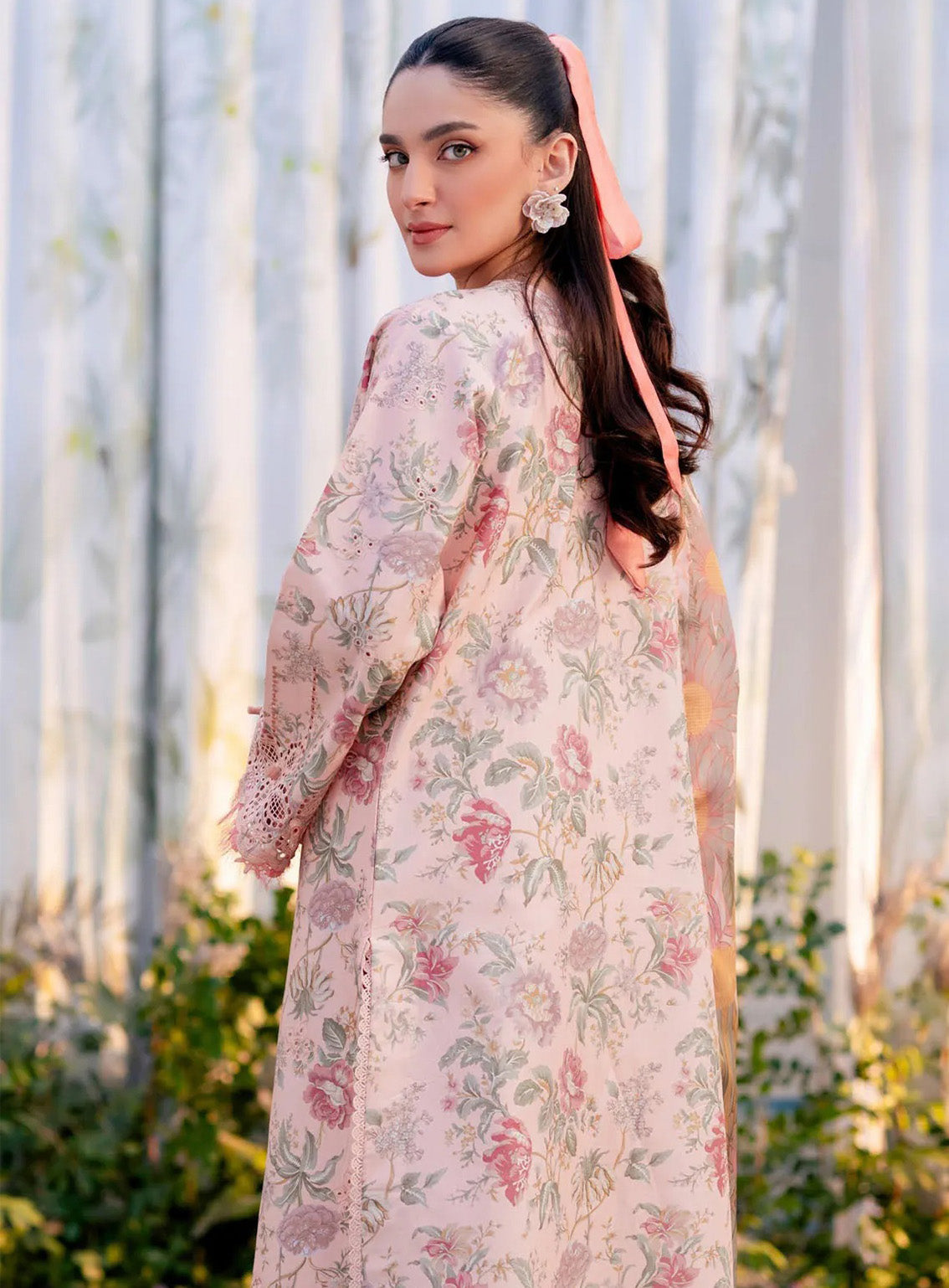 Shezlin By Aabyaan Embroidered Chikankari 3 Piece Unstitched Suit ABY25S D-AR-09 CEREN Shezlin By Aabyaan Embroidered Chikankari 3 Piece Unstitched Suit ABY25S D-AR-09 CEREN