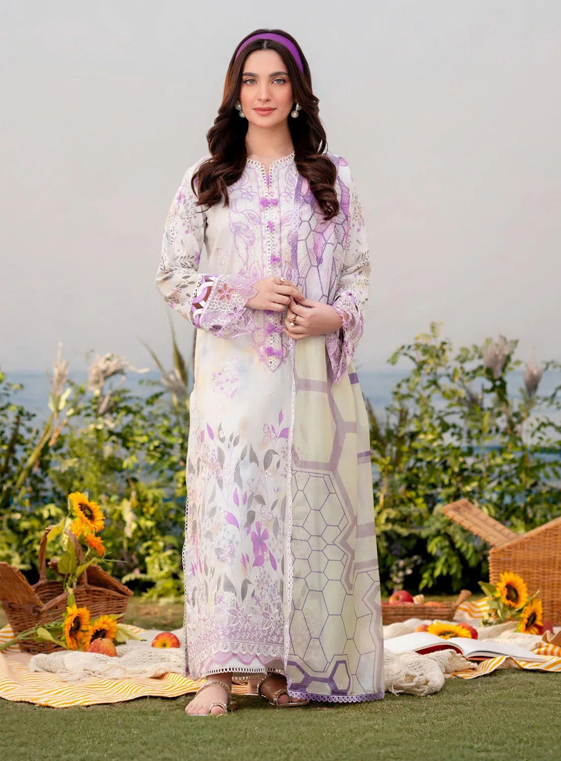 Shezlin By Aabyaan Embroidered Chikankari 3 Piece Unstitched Suit ABY25S D-AR-13 NERGIS Shezlin By Aabyaan Embroidered Chikankari 3 Piece Unstitched Suit ABY25S D-AR-13 NERGIS