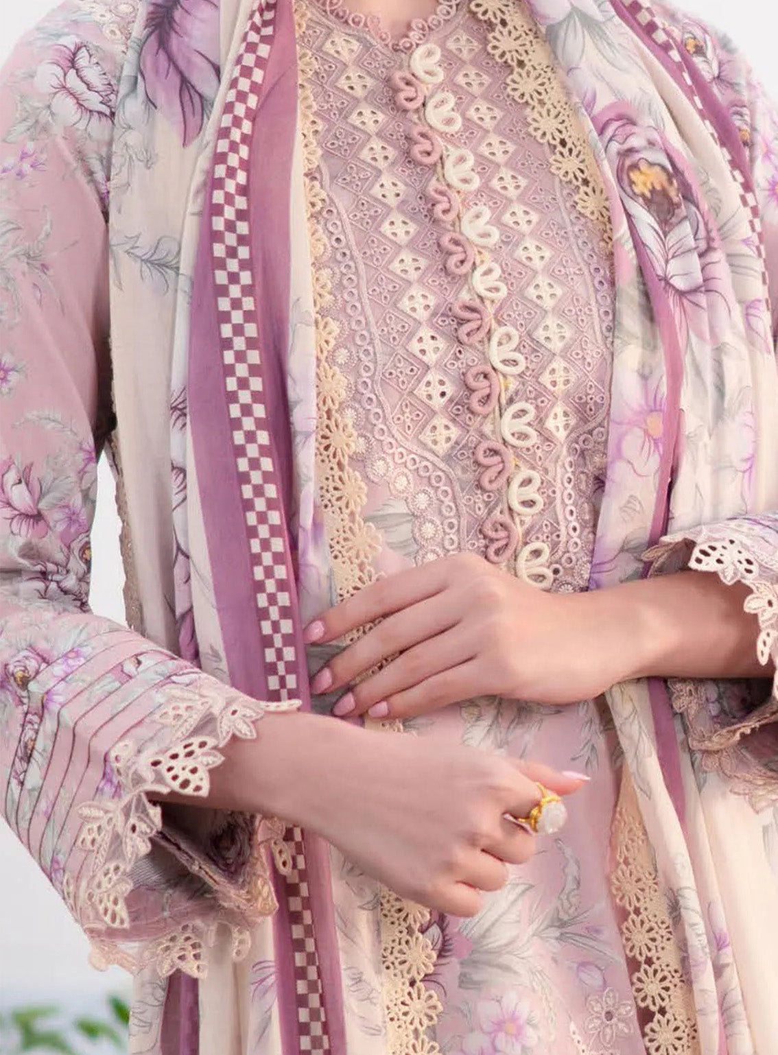Shezlin By Aabyaan Embroidered Chikankari 3 Piece Unstitched Suit ABY25S D-AR-15 SEHER Shezlin By Aabyaan Embroidered Chikankari 3 Piece Unstitched Suit ABY25S D-AR-15 SEHER