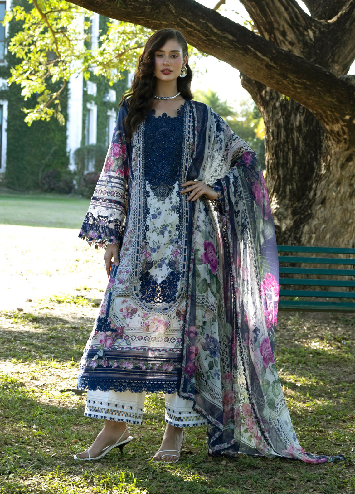 Signature By Elaf Embroidered Lawn 3 Piece Unstitched Suit EF26SEP D-ESA-2A VERONICA Signature By Elaf Embroidered Lawn 3 Piece Unstitched Suit EF26SEP D-ESA-2A VERONICA