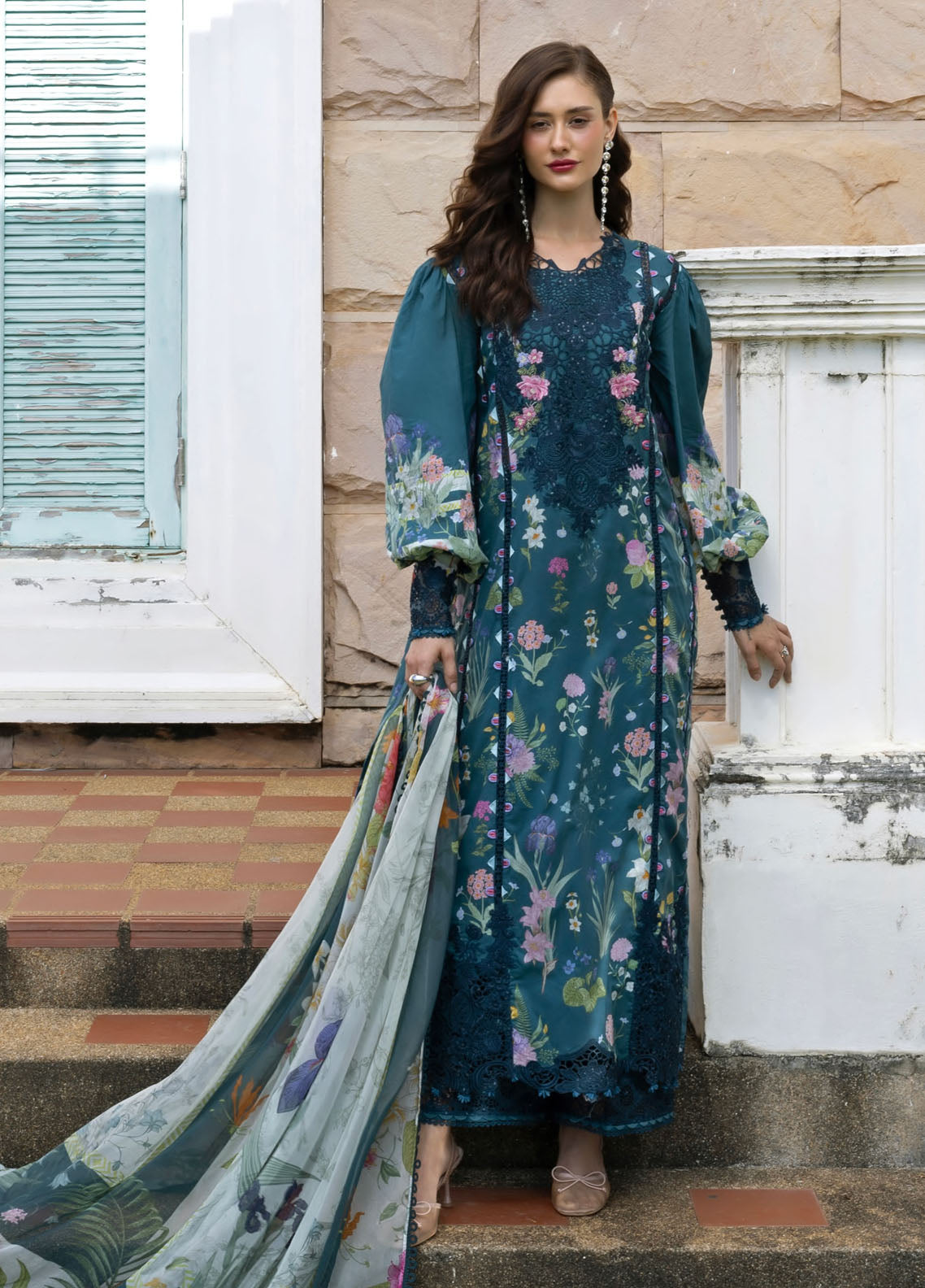 Signature By Elaf Embroidered Lawn 3 Piece Unstitched Suit EF26SEP D-ESA-5A OCEANA VEIL Signature By Elaf Embroidered Lawn 3 Piece Unstitched Suit EF26SEP D-ESA-5A OCEANA VEIL