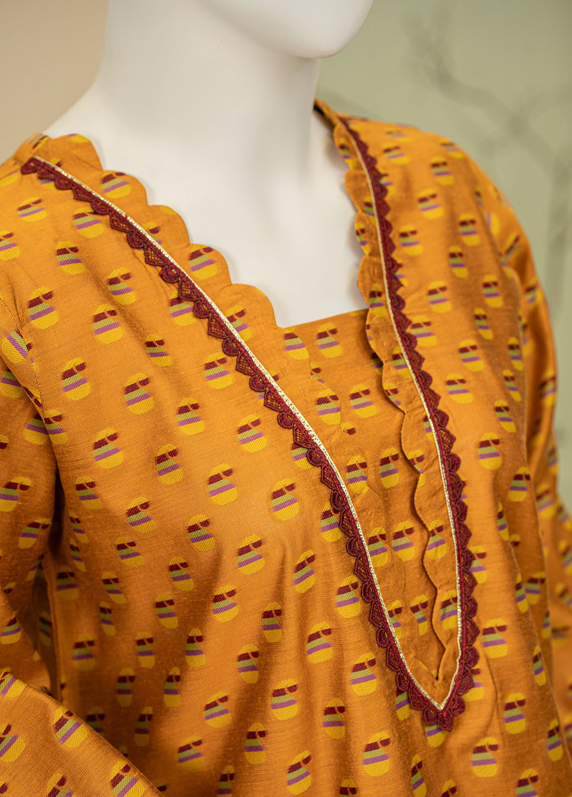 Signature By Riley Printed Viscose Silk Jacquard 2 Piece Stitched Suit RLY25S D-GOLDEN GLOW Signature By Riley Printed Viscose Silk Jacquard 2 Piece Stitched Suit RLY25S D-GOLDEN GLOW