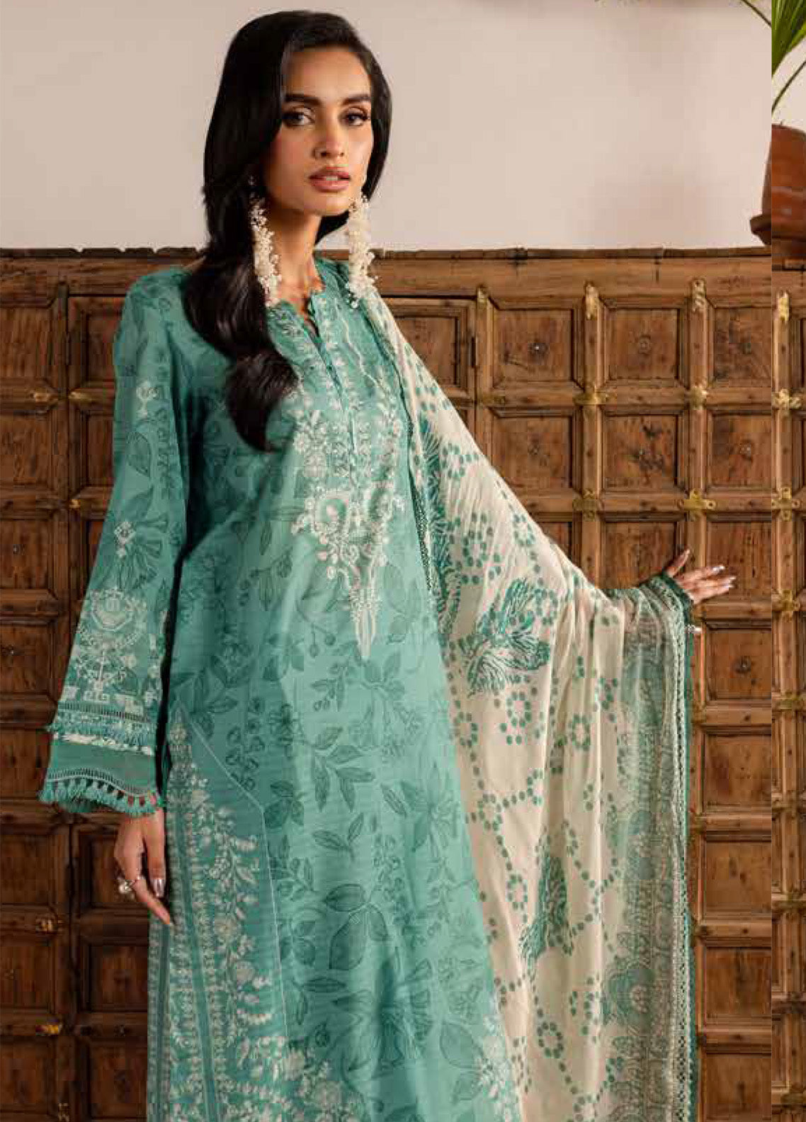 Signature Prints By Nureh Printed Lawn 3 Piece Unstitched Suit NU24SPPL SP-139 Signature Prints By Nureh Printed Lawn 3 Piece Unstitched Suit NU24SPPL SP-139