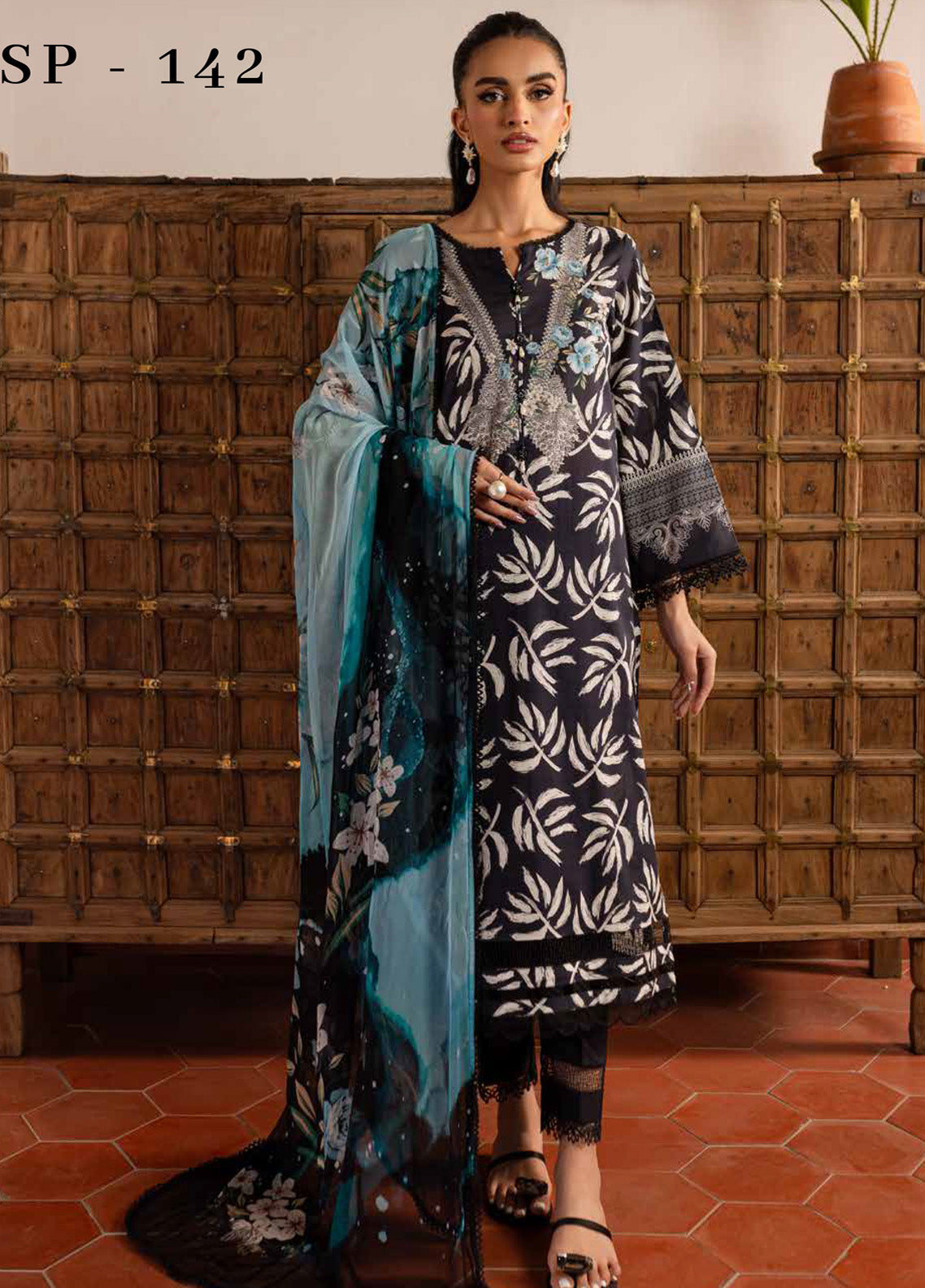 Signature Prints By Nureh Printed Lawn 3 Piece Unstitched Suit NU24SPPL SP-142 Signature Prints By Nureh Printed Lawn 3 Piece Unstitched Suit NU24SPPL SP-142