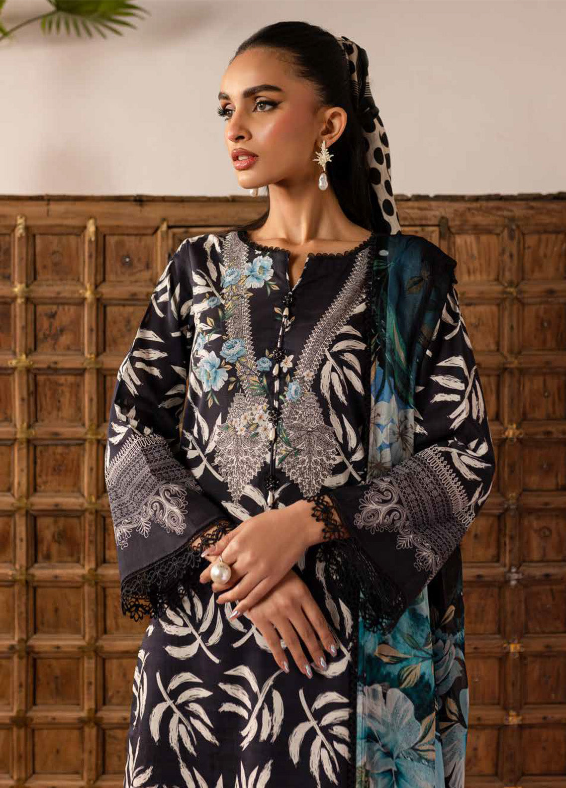 Signature Prints By Nureh Printed Lawn 3 Piece Unstitched Suit NU24SPPL SP-142 Signature Prints By Nureh Printed Lawn 3 Piece Unstitched Suit NU24SPPL SP-142