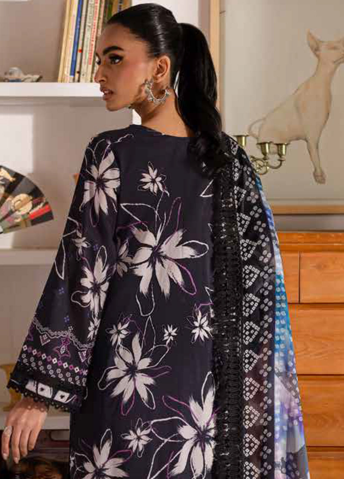 Signature Prints By Nureh Printed Lawn 3 Piece Unstitched Suit NU25SPPL SP-150 Signature Prints By Nureh Printed Lawn 3 Piece Unstitched Suit NU25SPPL SP-150