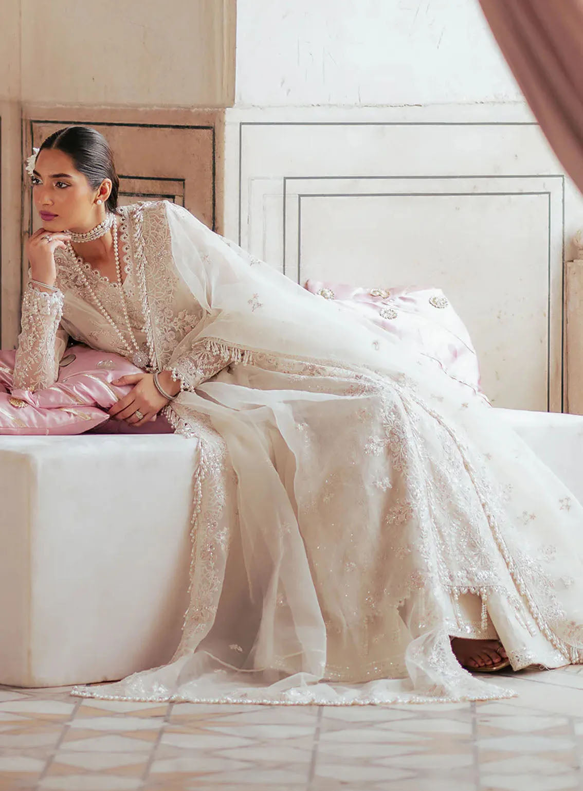Silsila by Saad Shaikh Embroidered Organza 4 Piece Unstitched Suit SSK24SL ZAHRIA Silsila by Saad Shaikh Embroidered Organza 4 Piece Unstitched Suit SSK24SL ZAHRIA