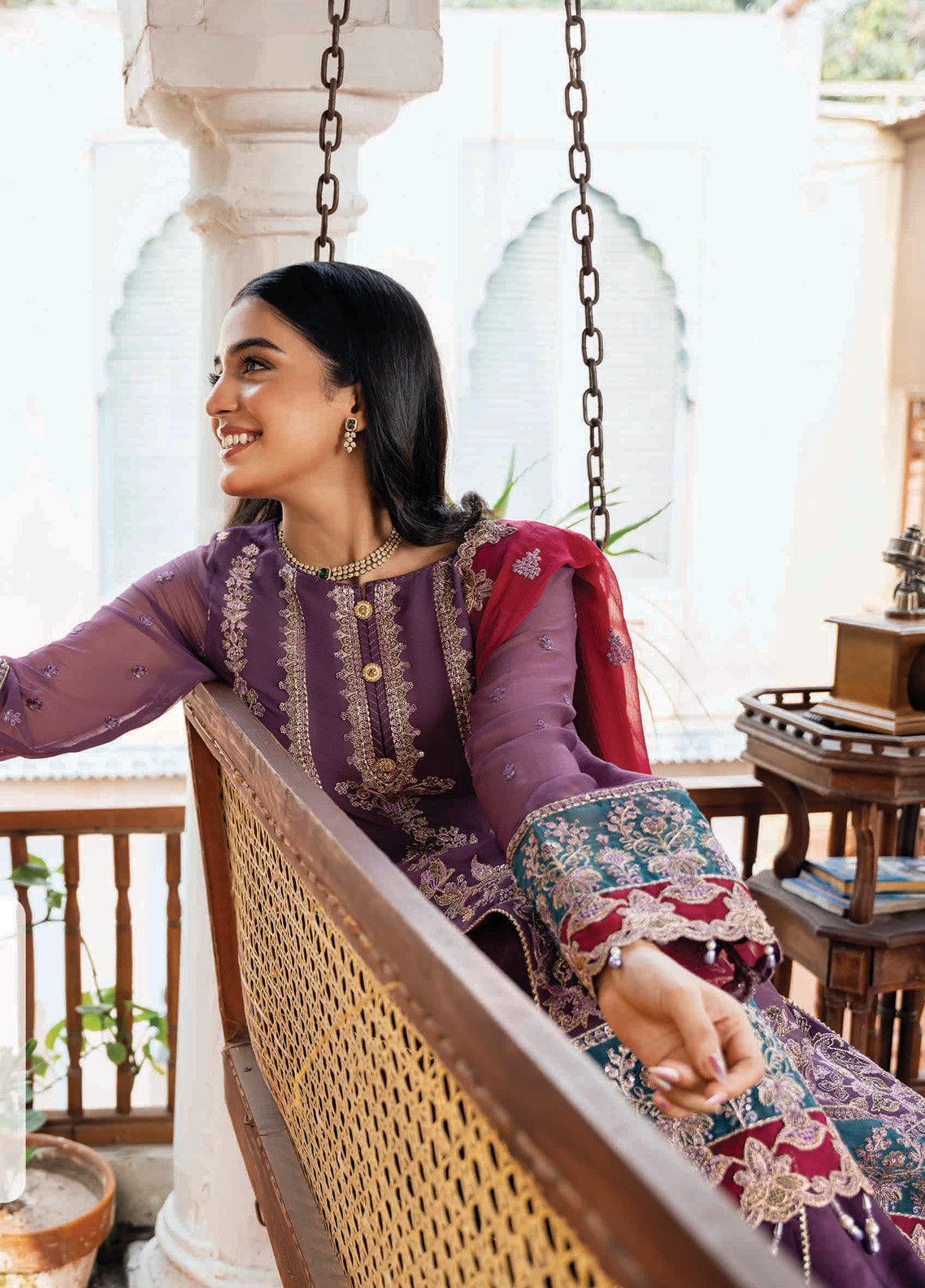 Sitarah By Imrozia Embroidered Chiffon 3 Piece Unstitched Suit IM24LC I-209 NAJMA Sitarah By Imrozia Embroidered Chiffon 3 Piece Unstitched Suit IM24LC I-209 NAJMA