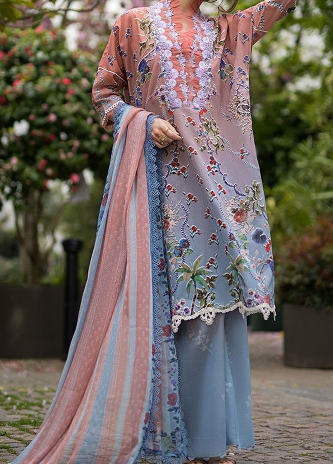 SN Basics By Sobia Nazir Embroidered Lawn 3 Piece Unstitched Suit SN25SNB D-2A SN Basics By Sobia Nazir Embroidered Lawn 3 Piece Unstitched Suit SN25SNB D-2A