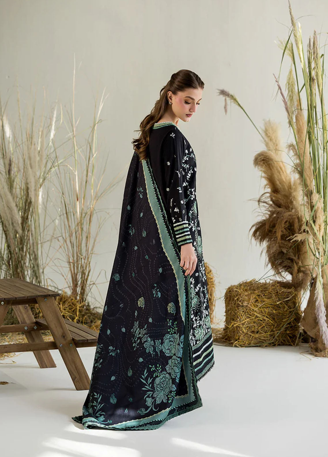 Sobia Nazir Embroidered Karandi 3 Piece Unstitched Suit SN25WE1 D-2A Sobia Nazir Embroidered Karandi 3 Piece Unstitched Suit SN25WE1 D-2A