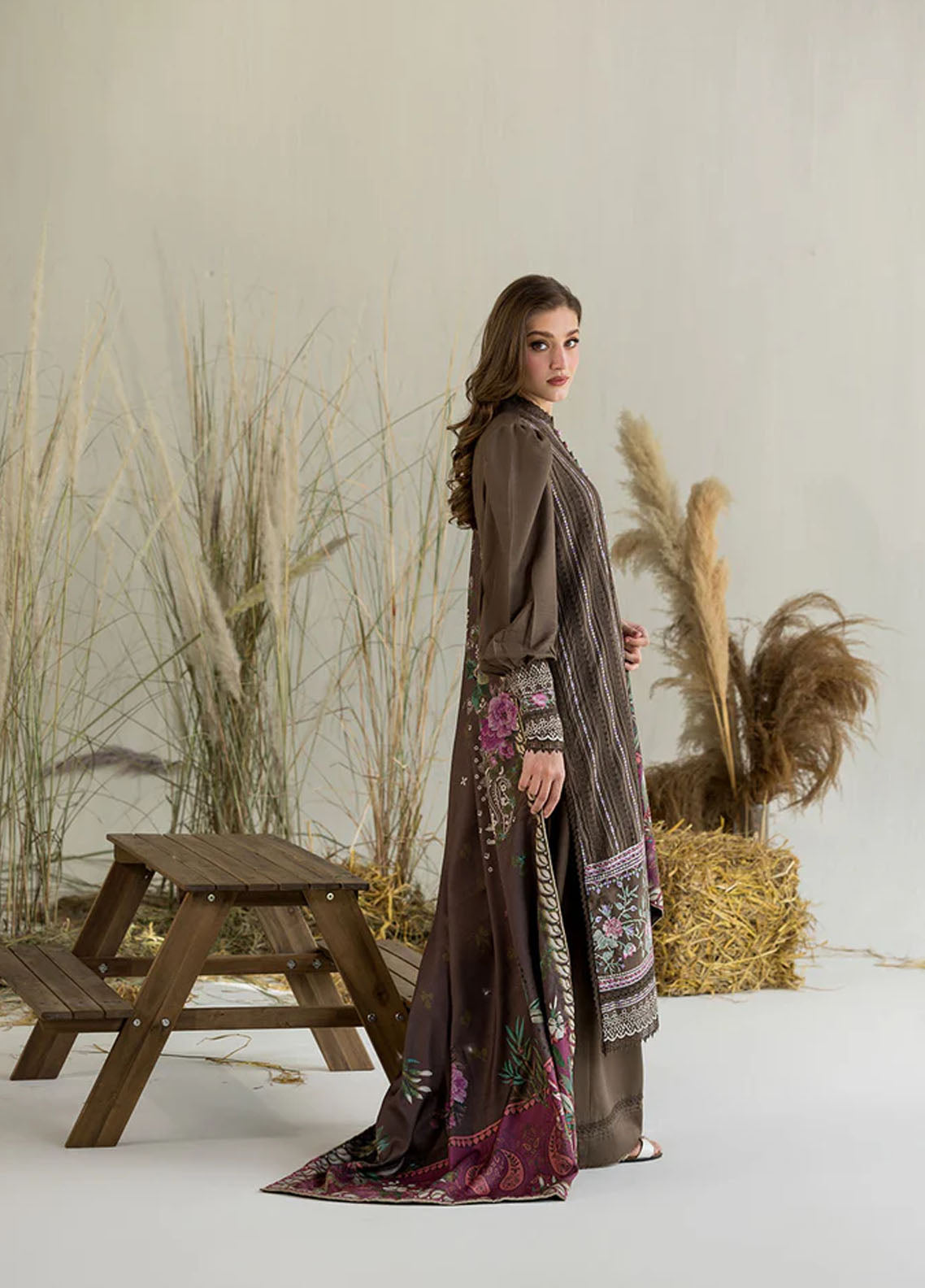 Sobia Nazir Embroidered Karandi 3 Piece Unstitched Suit SN25WE1 D-3A Sobia Nazir Embroidered Karandi 3 Piece Unstitched Suit SN25WE1 D-3A