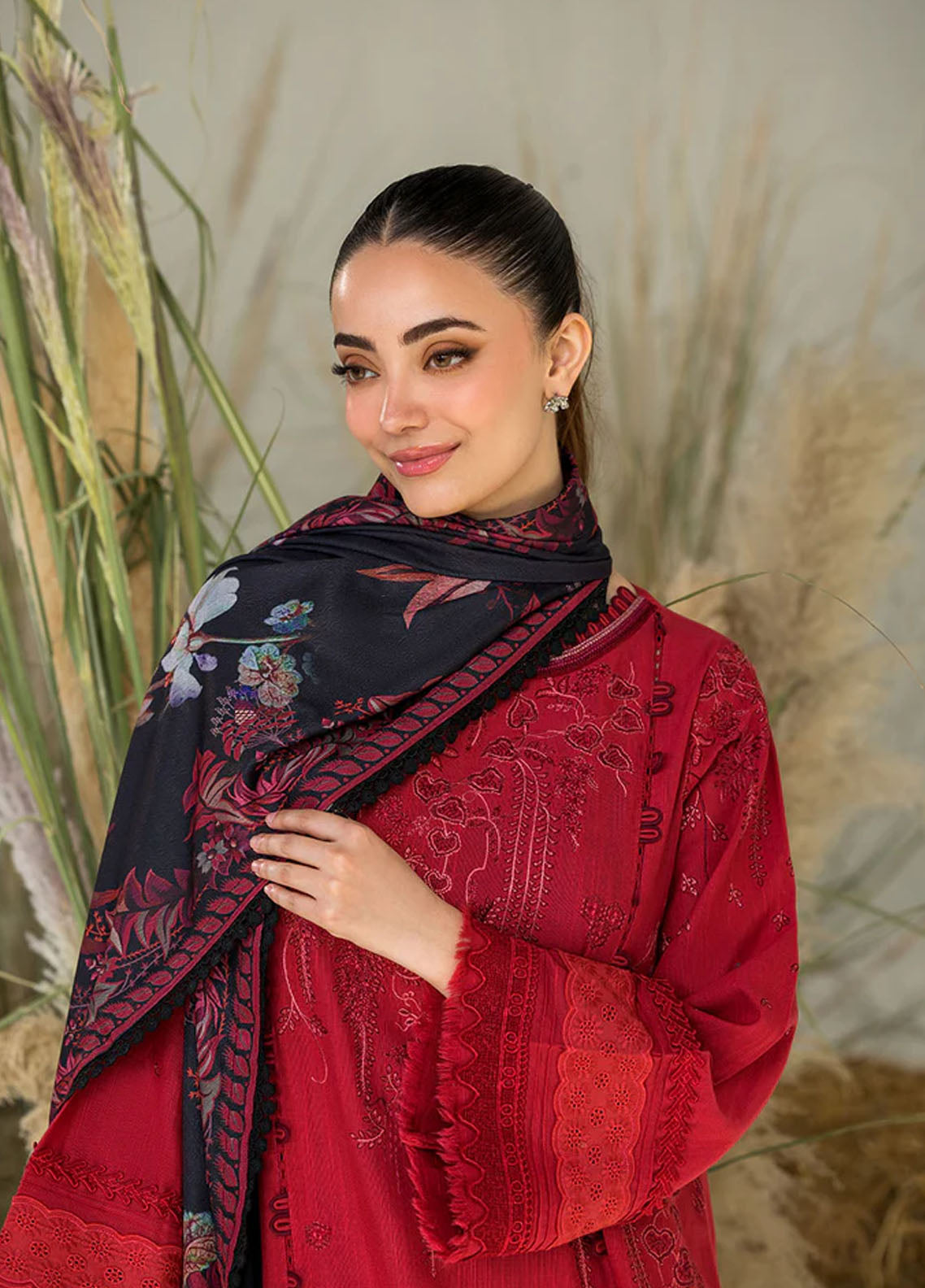 Sobia Nazir Embroidered Khaddar 3 Piece Unstitched Suit SN25WE1 D-5A Sobia Nazir Embroidered Khaddar 3 Piece Unstitched Suit SN25WE1 D-5A