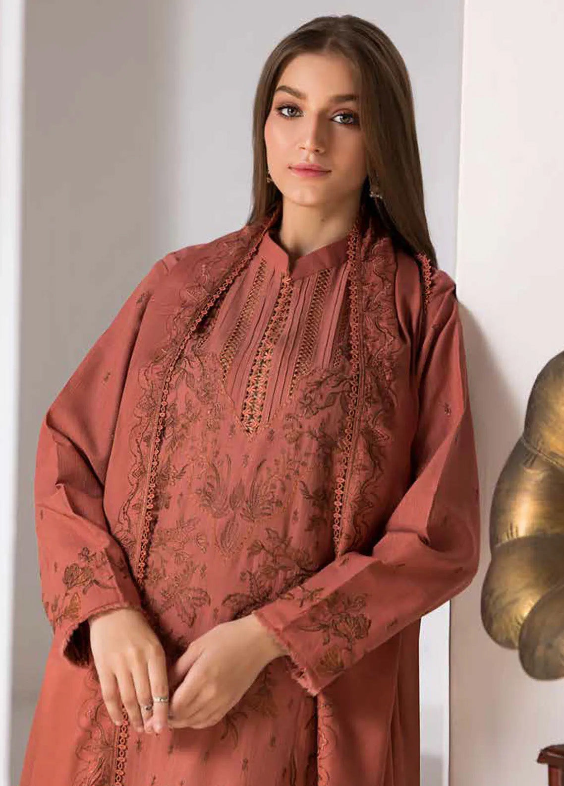 Sobia Nazir Winter Shawl Embroidered Khaddar 3 Piece Unstitched Suit SN24WS D-03 B Sobia Nazir Winter Shawl Embroidered Khaddar 3 Piece Unstitched Suit SN24WS D-03 B