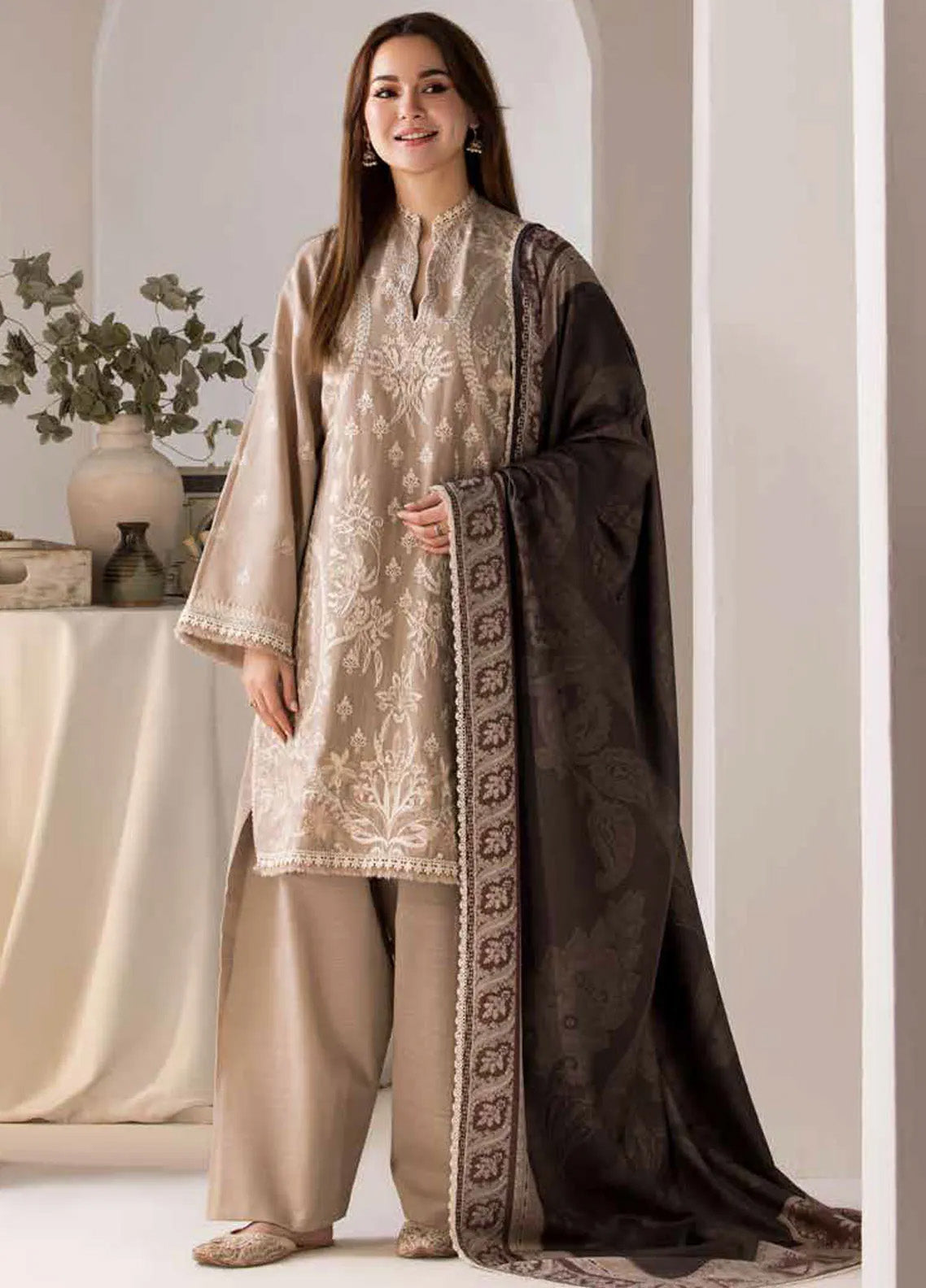 Sobia Nazir Winter Shawl Embroidered Khaddar 3 Piece Unstitched Suit SN24WS D-04 A Sobia Nazir Winter Shawl Embroidered Khaddar 3 Piece Unstitched Suit SN24WS D-04 A