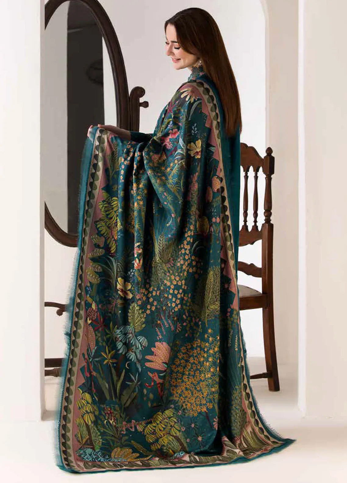 Sobia Nazir Winter Shawl Embroidered Khaddar 3 Piece Unstitched Suit SN24WS D-05 A Sobia Nazir Winter Shawl Embroidered Khaddar 3 Piece Unstitched Suit SN24WS D-05 A