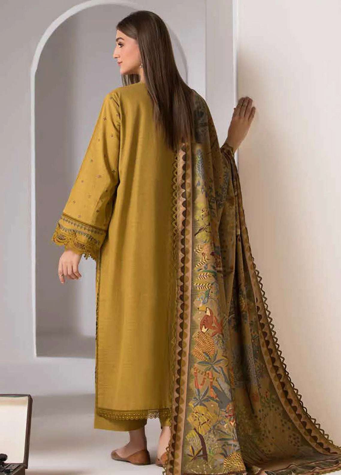 Sobia Nazir Winter Shawl Embroidered Khaddar 3 Piece Unstitched Suit SN24WS D-05 B Sobia Nazir Winter Shawl Embroidered Khaddar 3 Piece Unstitched Suit SN24WS D-05 B