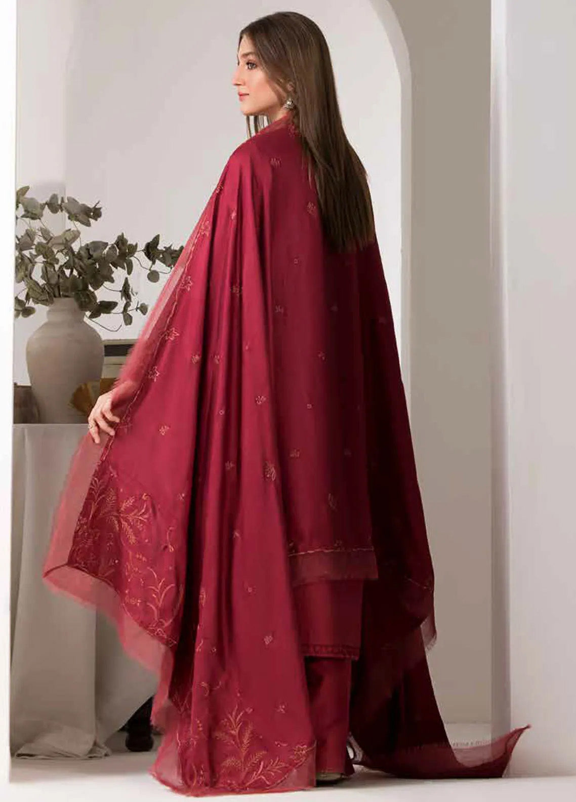 Sobia Nazir Winter Shawl Embroidered Khaddar 3 Piece Unstitched Suit SN24WS D-06 A Sobia Nazir Winter Shawl Embroidered Khaddar 3 Piece Unstitched Suit SN24WS D-06 A