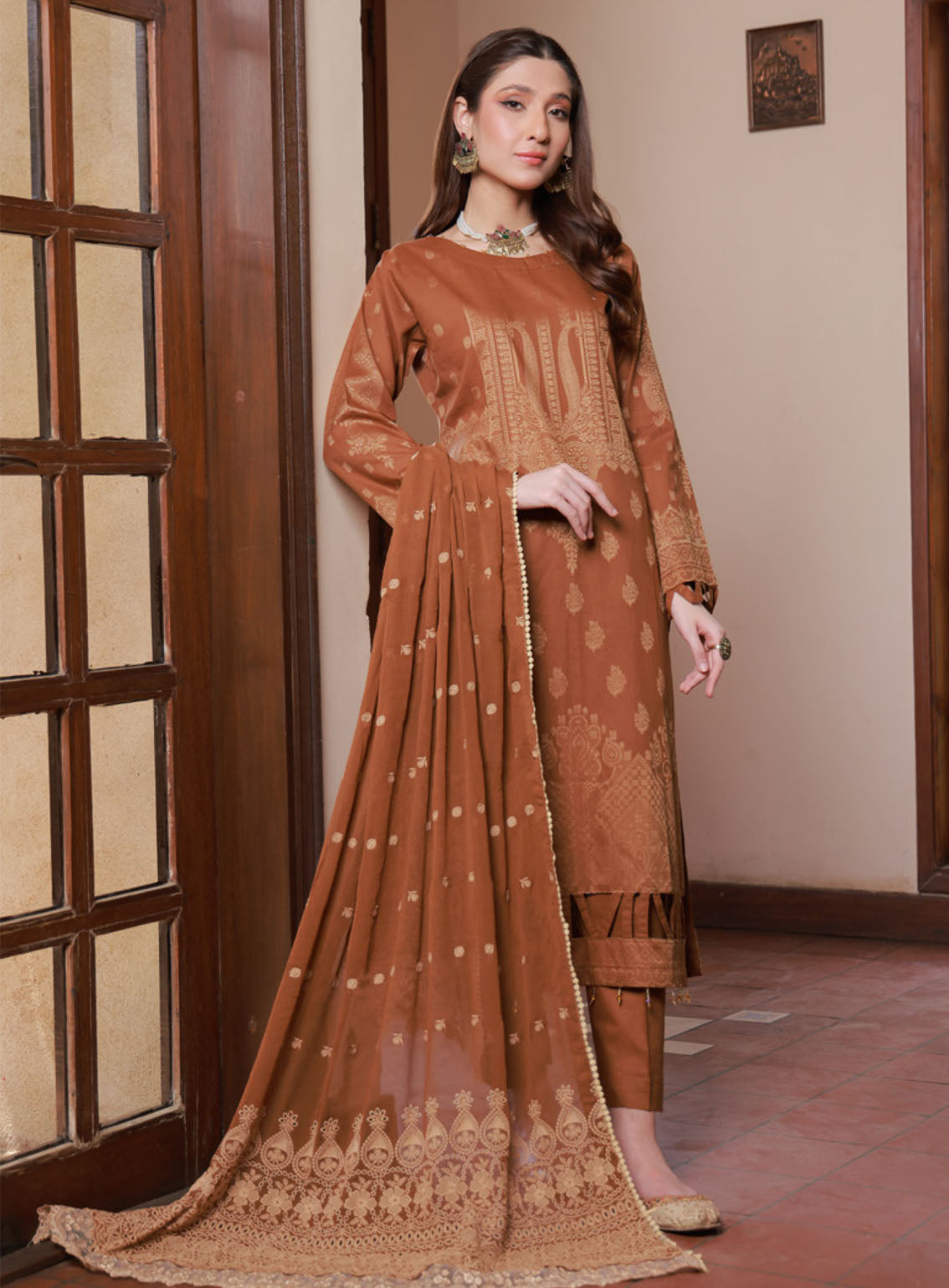Soifia By Schick Broshia Banarsi Lawn 3 Piece Unstitched Suit SDH24SBBL-07 Soifia By Schick Broshia Banarsi Lawn 3 Piece Unstitched Suit SDH24SBBL-07