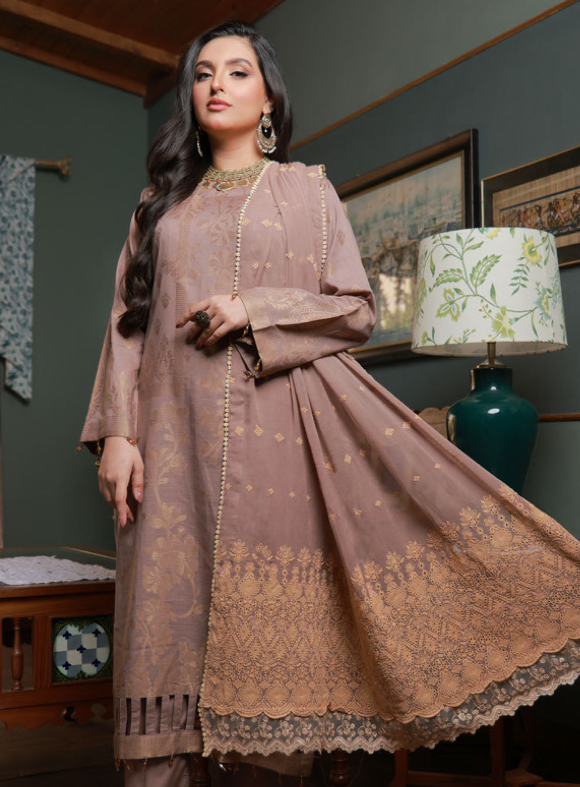 Soifia By Schick Broshia Banarsi Lawn 3 Piece Unstitched Suit SDH24SBBL-09 Soifia By Schick Broshia Banarsi Lawn 3 Piece Unstitched Suit SDH24SBBL-09