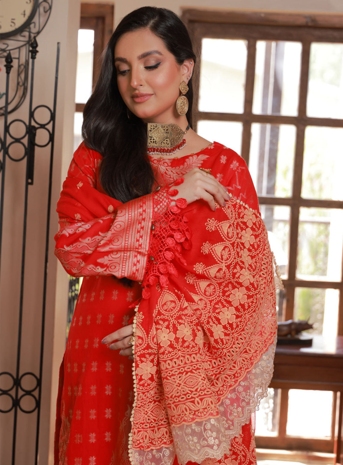 Soifia By Schick Broshia Banarsi Lawn 3 Piece Unstitched Suit SDH24SBBL-10 Soifia By Schick Broshia Banarsi Lawn 3 Piece Unstitched Suit SDH24SBBL-10