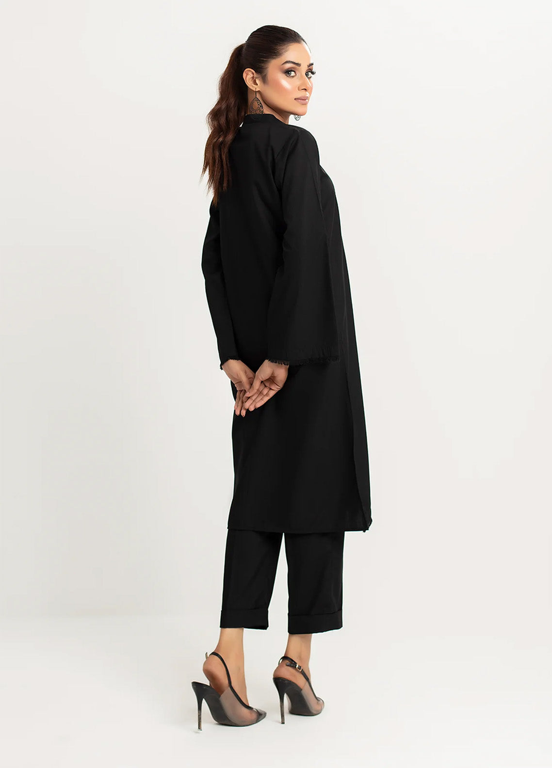Solid Co-Ords By Rangeen Wash & Wear 2 Piece Stitched Suit RN25SCO D-NOORA Solid Co-Ords By Rangeen Wash & Wear 2 Piece Stitched Suit RN25SCO D-NOORA