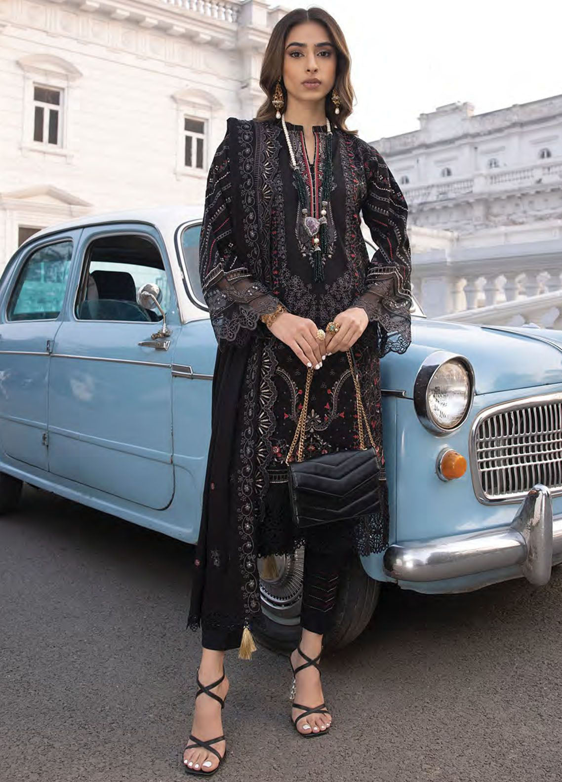 Spring By LSM Lakhany Embroidered Lawn 3 Piece Unstitched Suit LSM24S LG-AM-0022 Spring By LSM Lakhany Embroidered Lawn 3 Piece Unstitched Suit LSM24S LG-AM-0022
