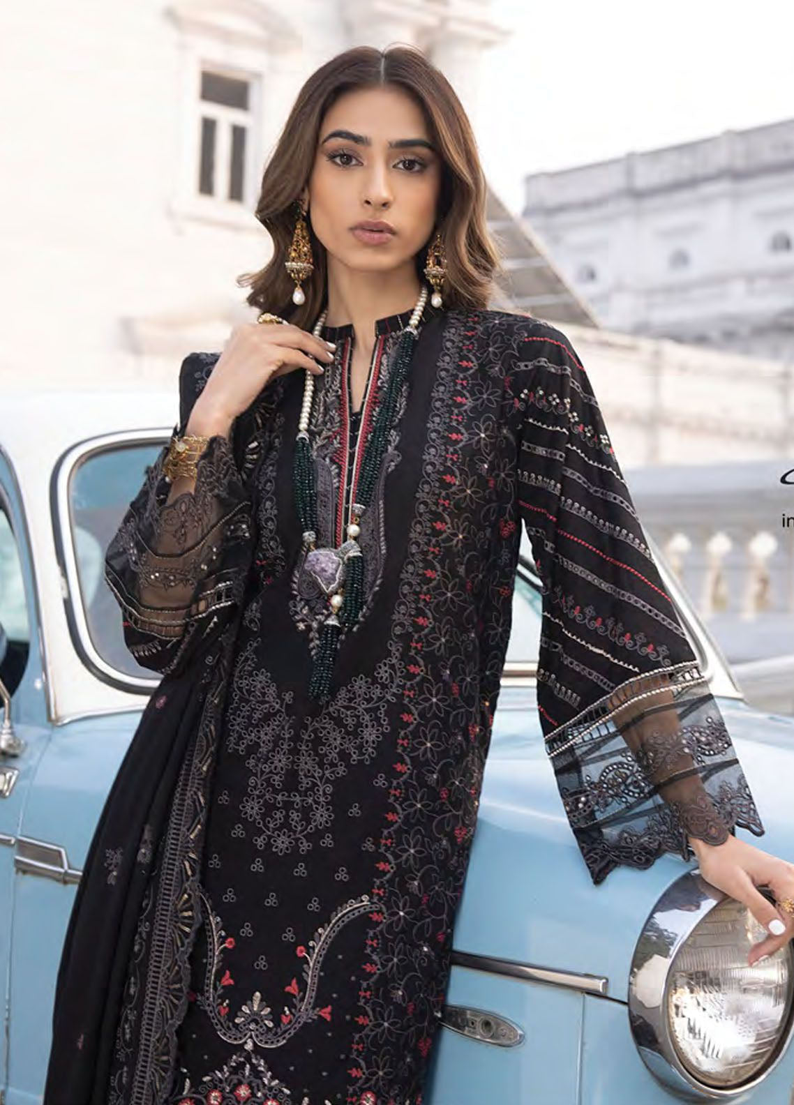 Spring By LSM Lakhany Embroidered Lawn 3 Piece Unstitched Suit LSM24S LG-AM-0022 Spring By LSM Lakhany Embroidered Lawn 3 Piece Unstitched Suit LSM24S LG-AM-0022
