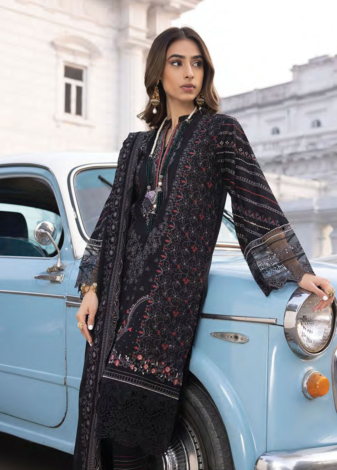 Spring By LSM Lakhany Embroidered Lawn 3 Piece Unstitched Suit LSM24S LG-AM-0022 Spring By LSM Lakhany Embroidered Lawn 3 Piece Unstitched Suit LSM24S LG-AM-0022
