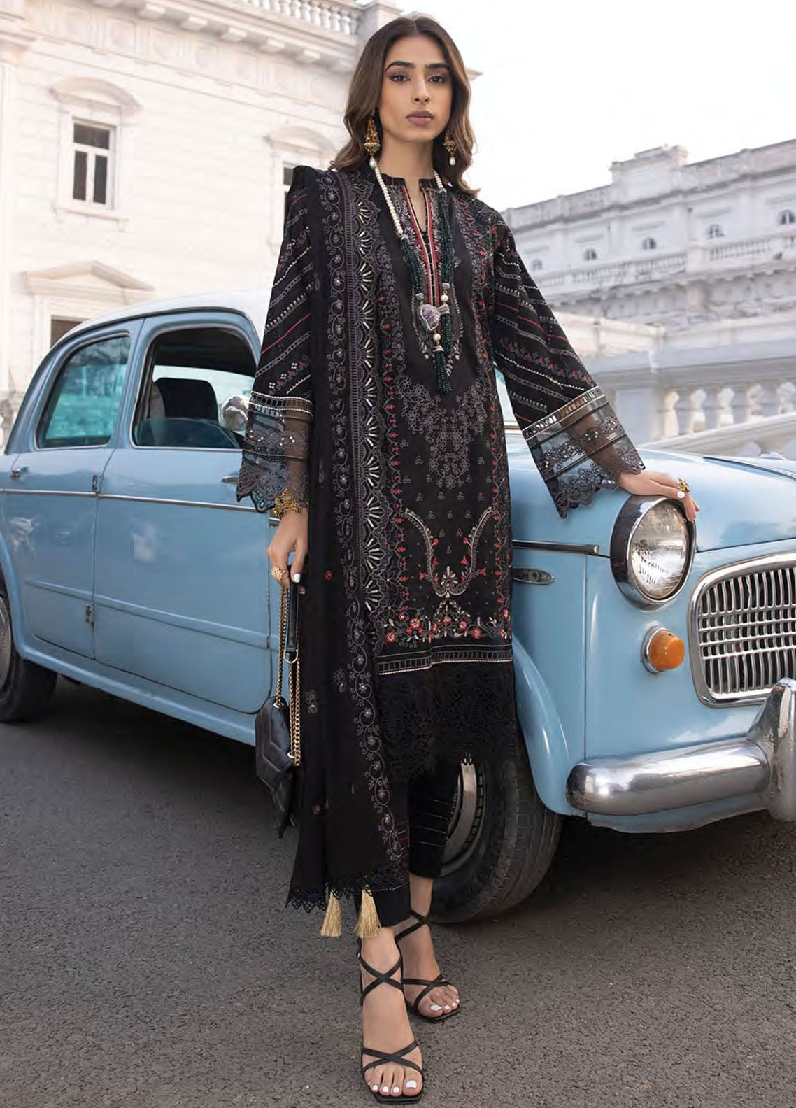 Spring By LSM Lakhany Embroidered Lawn 3 Piece Unstitched Suit LSM24S LG-AM-0022 Spring By LSM Lakhany Embroidered Lawn 3 Piece Unstitched Suit LSM24S LG-AM-0022