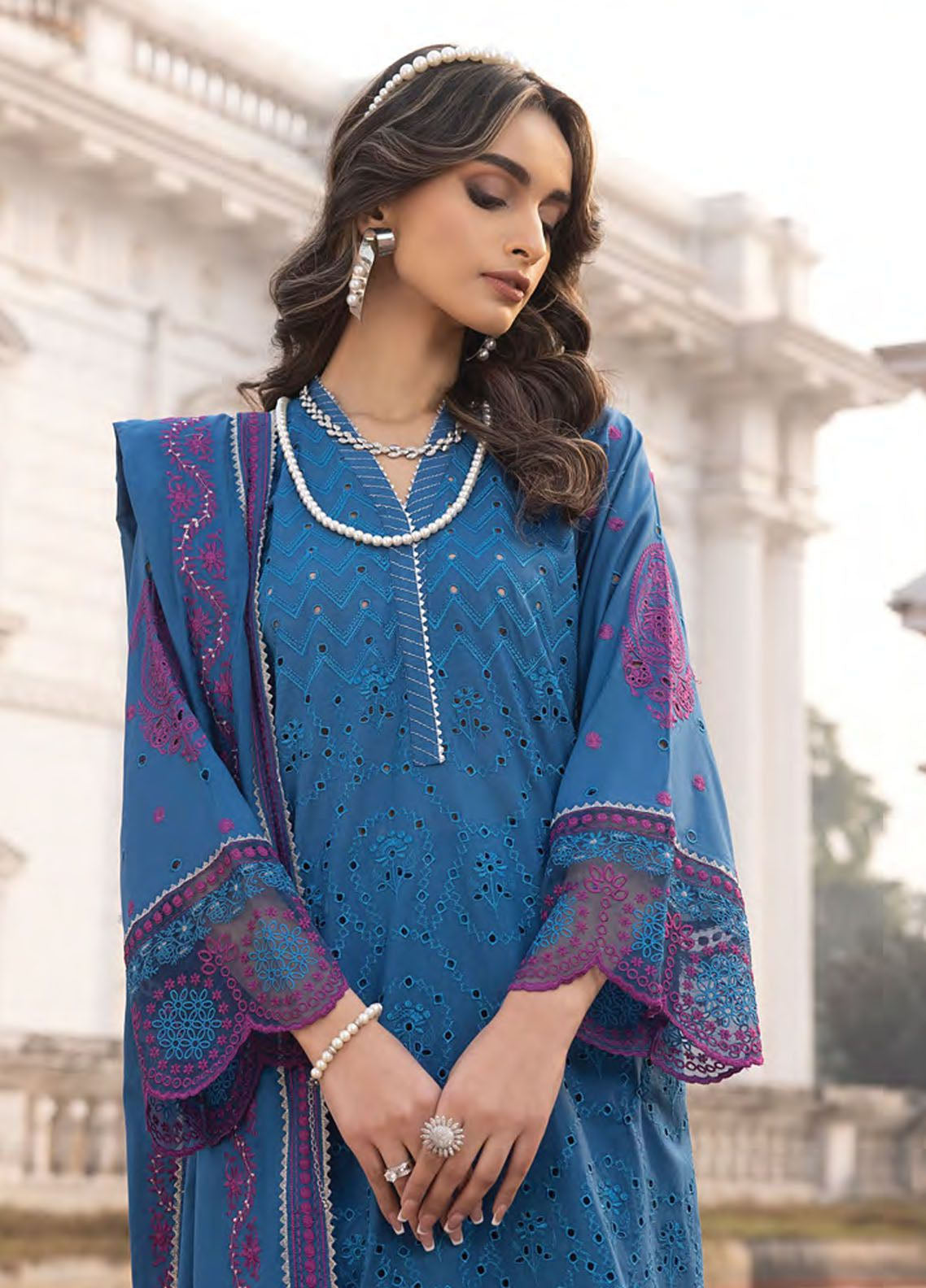 Spring By LSM Lakhany Embroidered Lawn 3 Piece Unstitched Suit LSM24S LG-EA-0460 Spring By LSM Lakhany Embroidered Lawn 3 Piece Unstitched Suit LSM24S LG-EA-0460