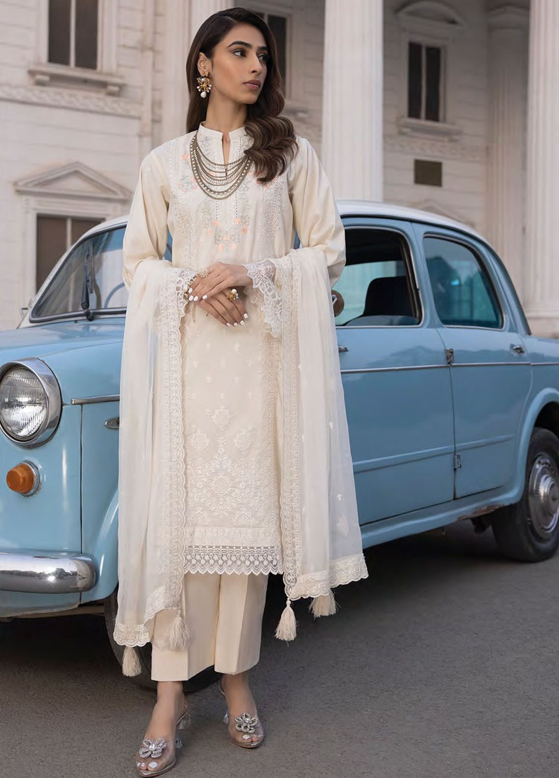Spring By LSM Lakhany Embroidered Lawn 3 Piece Unstitched Suit LSM24S LG-IZ-0075 Spring By LSM Lakhany Embroidered Lawn 3 Piece Unstitched Suit LSM24S LG-IZ-0075