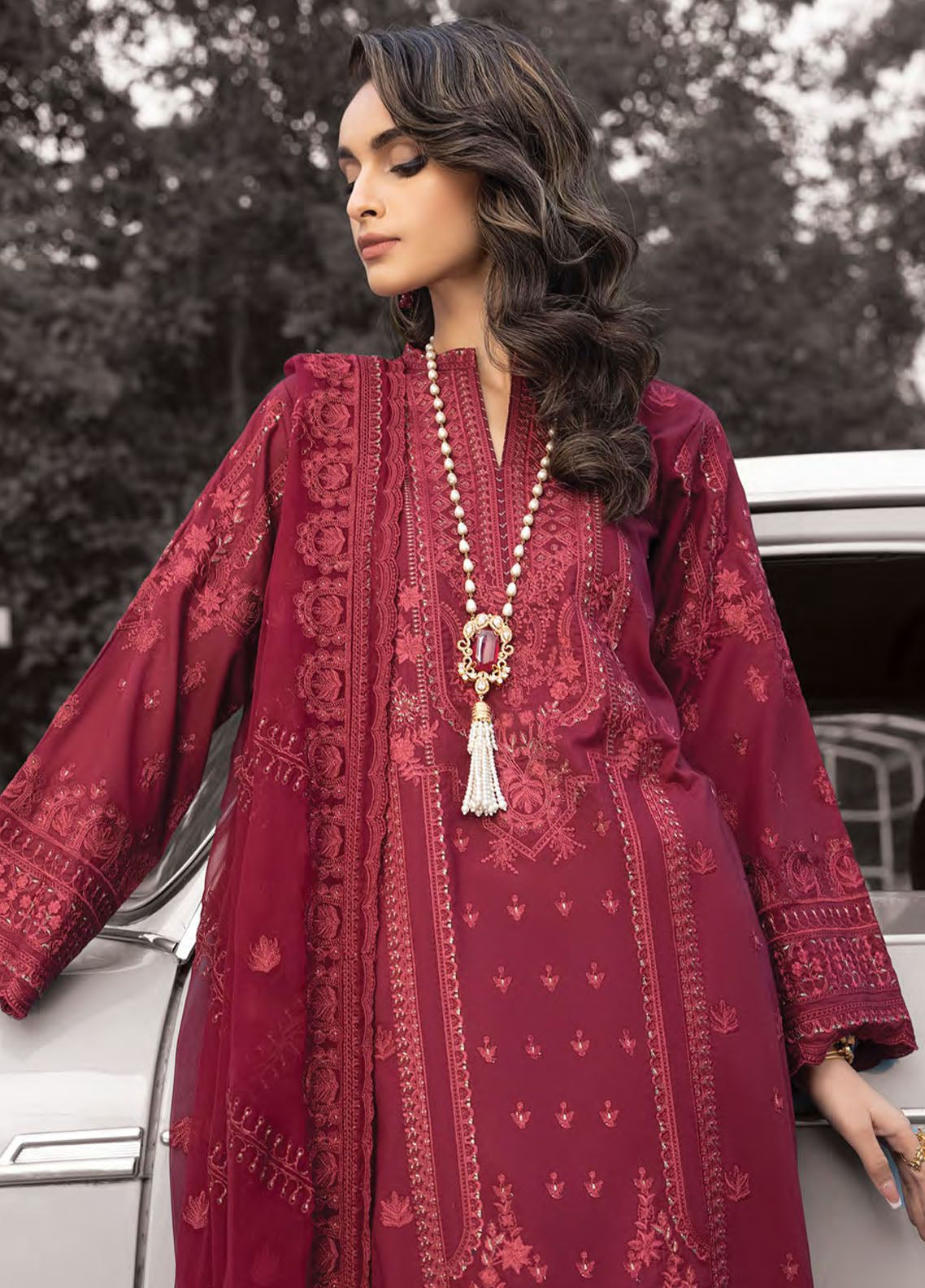 Spring By LSM Lakhany Embroidered Lawn 3 Piece Unstitched Suit LSM24S LG-RM-0062 Spring By LSM Lakhany Embroidered Lawn 3 Piece Unstitched Suit LSM24S LG-RM-0062