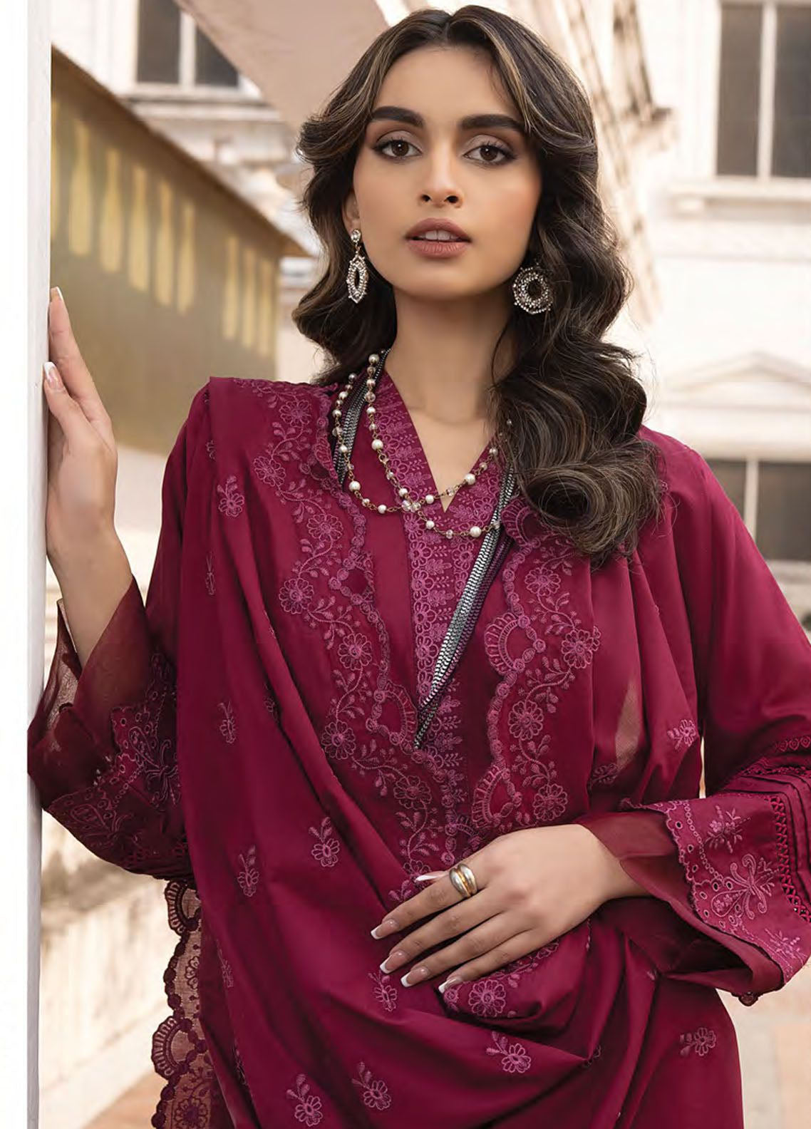 Spring By LSM Lakhany Embroidered Lawn 3 Piece Unstitched Suit LSM24S LG-SK-0080 Spring By LSM Lakhany Embroidered Lawn 3 Piece Unstitched Suit LSM24S LG-SK-0080