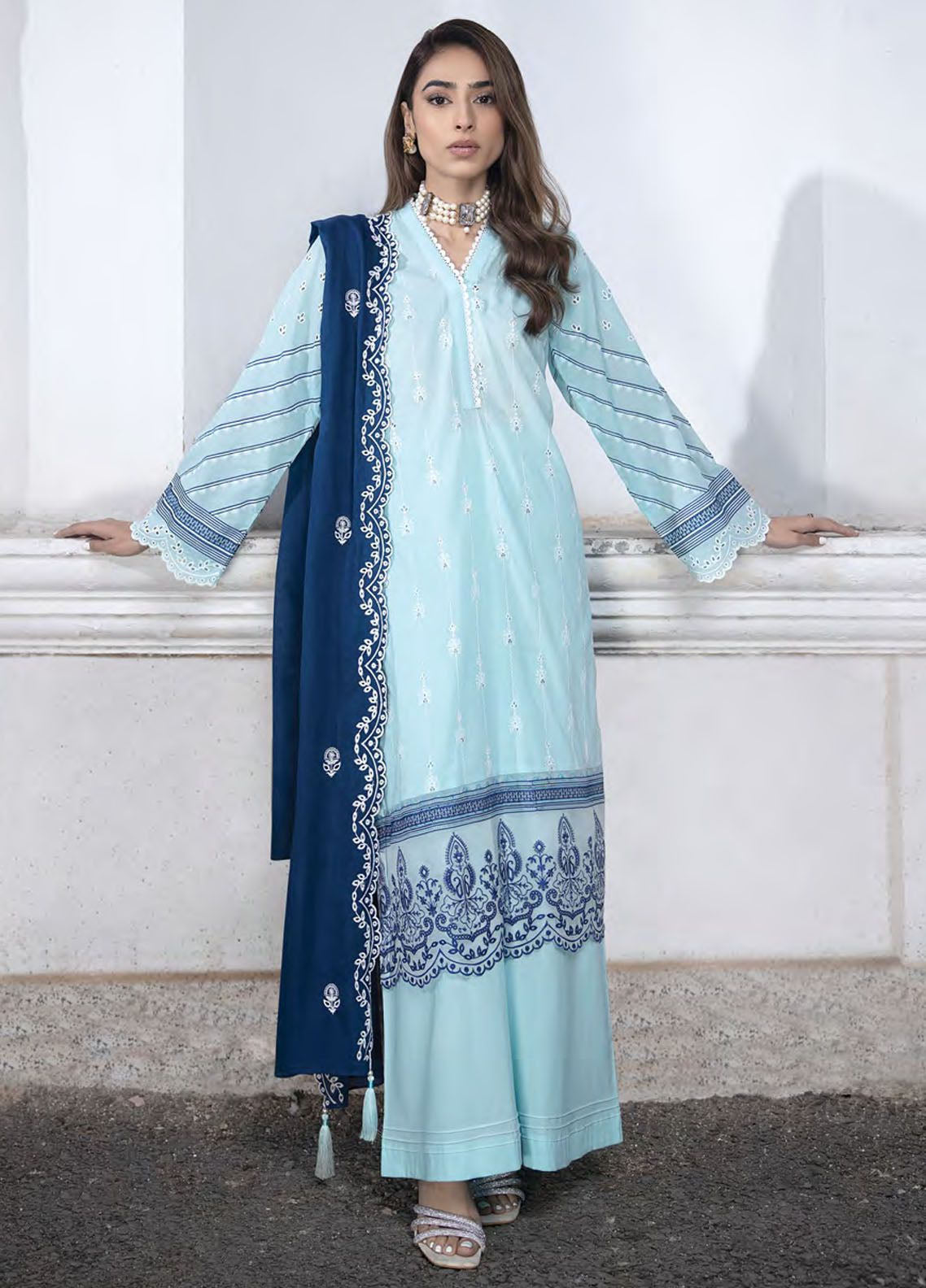 Spring By LSM Lakhany Embroidered Lawn 3 Piece Unstitched Suit LSM24S LG-SR-0123 Spring By LSM Lakhany Embroidered Lawn 3 Piece Unstitched Suit LSM24S LG-SR-0123