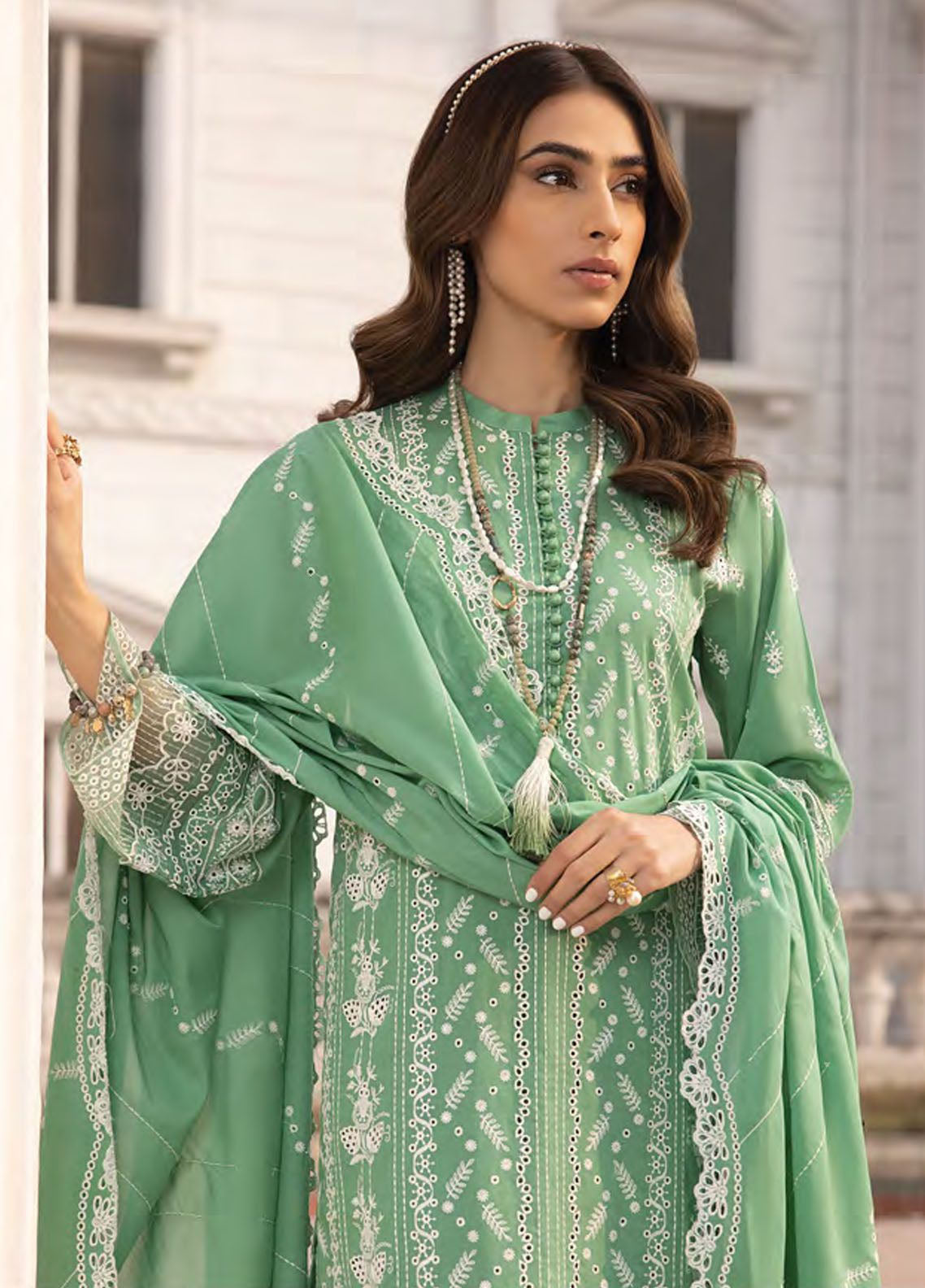Spring By LSM Lakhany Embroidered Lawn 3 Piece Unstitched Suit LSM24S LG-ZH-0062 Spring By LSM Lakhany Embroidered Lawn 3 Piece Unstitched Suit LSM24S LG-ZH-0062