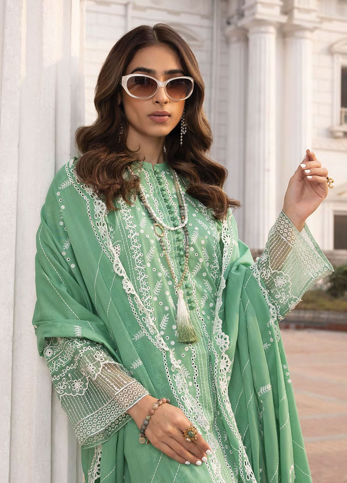 Spring By LSM Lakhany Embroidered Lawn 3 Piece Unstitched Suit LSM24S LG-ZH-0062 Spring By LSM Lakhany Embroidered Lawn 3 Piece Unstitched Suit LSM24S LG-ZH-0062