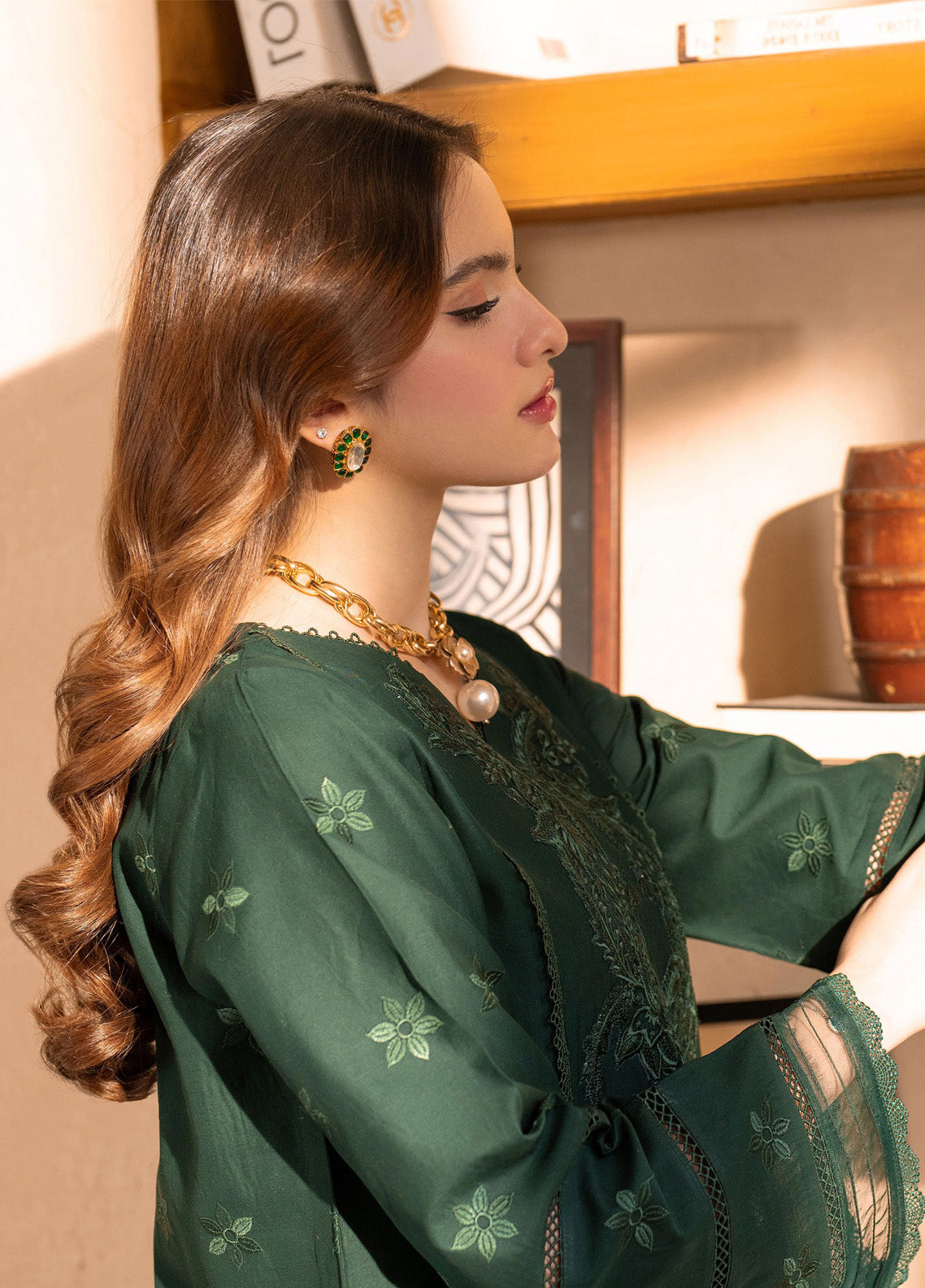 Stella By Mahnur Embroidered Lawn 3 Piece Unstitched Suit MN25S D-02A SYLVIE Stella By Mahnur Embroidered Lawn 3 Piece Unstitched Suit MN25S D-02A SYLVIE