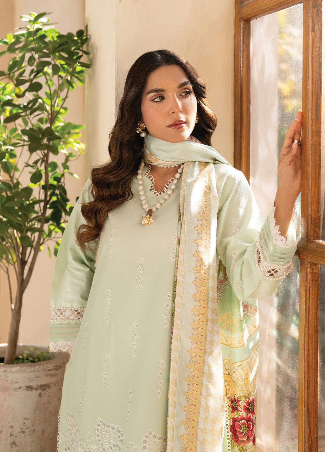 Stella By Mahnur Embroidered Lawn 3 Piece Unstitched Suit MN25S D-05B DELPHINE Stella By Mahnur Embroidered Lawn 3 Piece Unstitched Suit MN25S D-05B DELPHINE