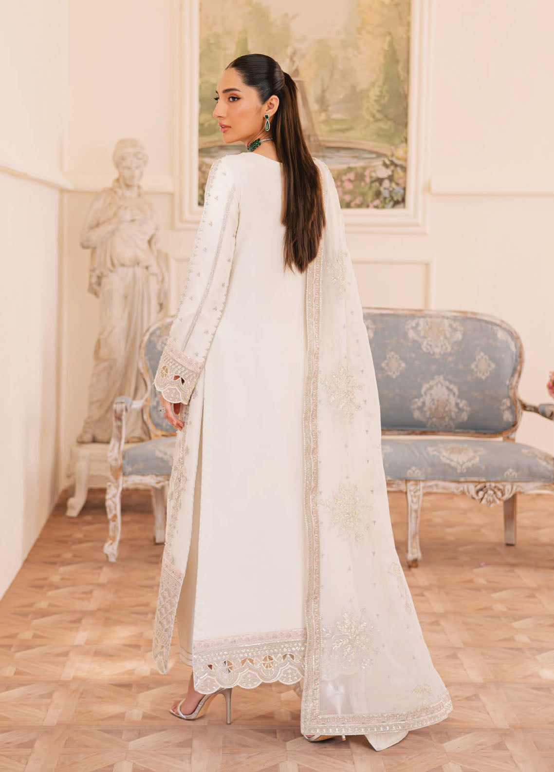 Suave By Emaan Adeel Embroidered Chiffon 3 Piece Unstitched Suit EA25SLF D-EZELLE Suave By Emaan Adeel Embroidered Chiffon 3 Piece Unstitched Suit EA25SLF D-EZELLE