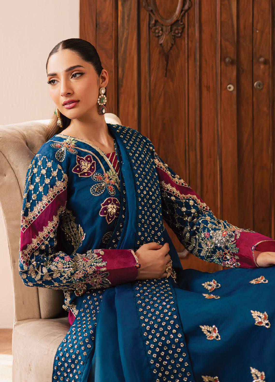 Suave By Emaan Adeel Embroidered Organza 3 Piece Unstitched Suit EA25SLF D-AVOIR Suave By Emaan Adeel Embroidered Organza 3 Piece Unstitched Suit EA25SLF D-AVOIR