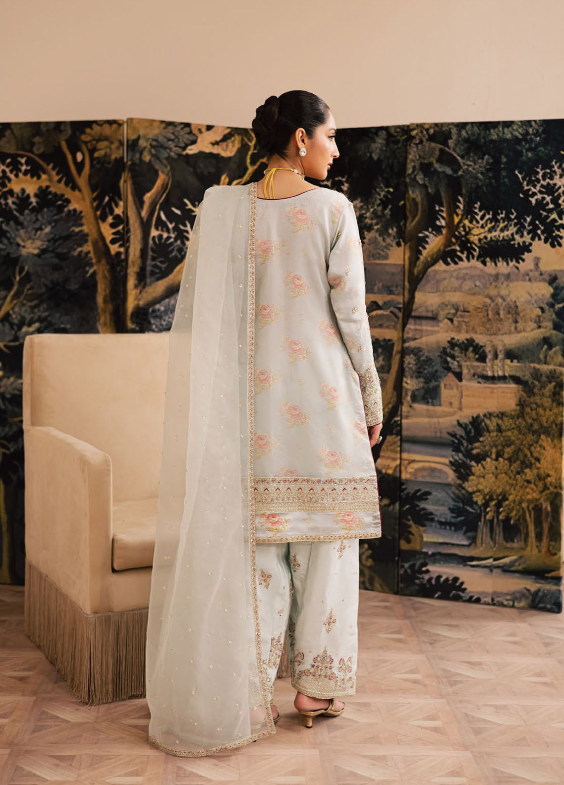 Suave By Emaan Adeel Embroidered Organza 3 Piece Unstitched Suit EA25SLF D-ELAIN Suave By Emaan Adeel Embroidered Organza 3 Piece Unstitched Suit EA25SLF D-ELAIN