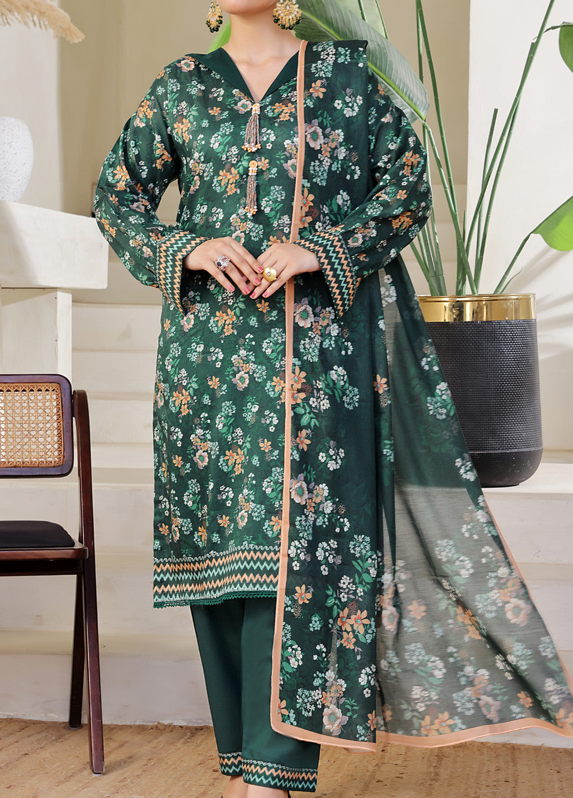 Sufina's By VS Textile Printed Lawn 3 Piece Unstitched Suit VS25PLV2 D-652 Sufina's By VS Textile Printed Lawn 3 Piece Unstitched Suit VS25PLV2 D-652