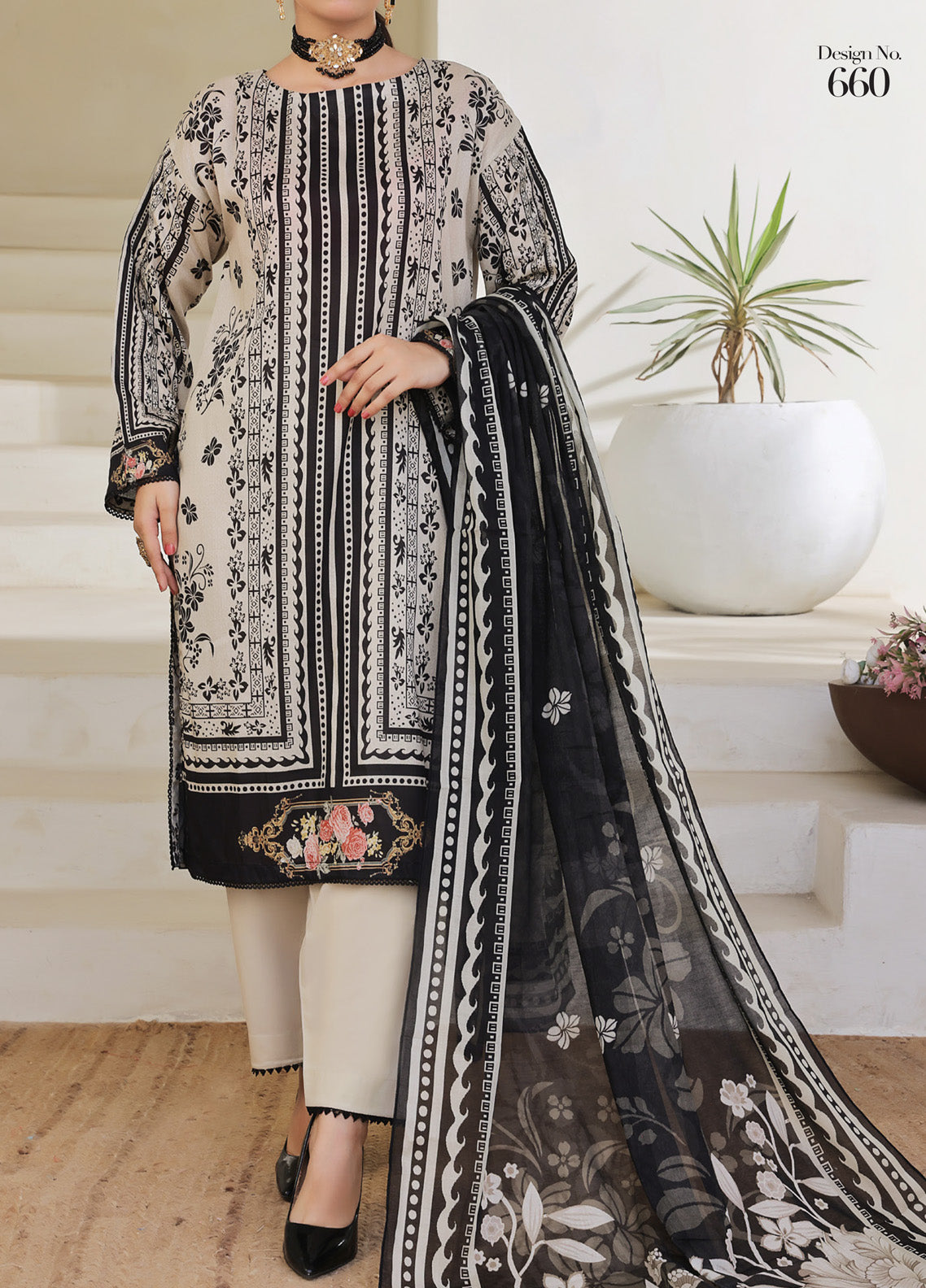 Sufina's By VS Textile Printed Lawn 3 Piece Unstitched Suit VS25PLV2 D-660 Sufina's By VS Textile Printed Lawn 3 Piece Unstitched Suit VS25PLV2 D-660